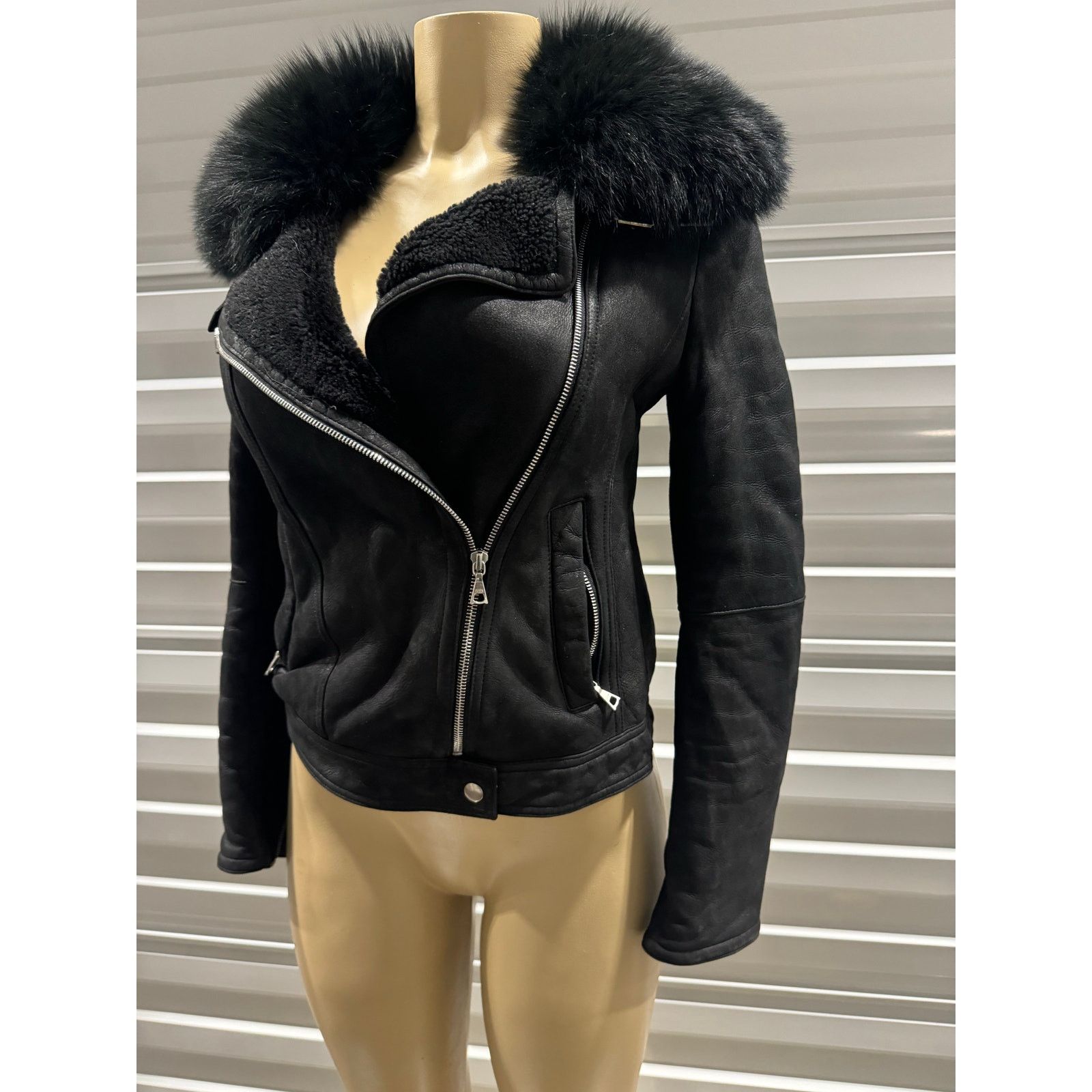 Theory Black fur Theory leather coat Size XS / US 0-2 / IT 36-38 - 2 Thumbnail