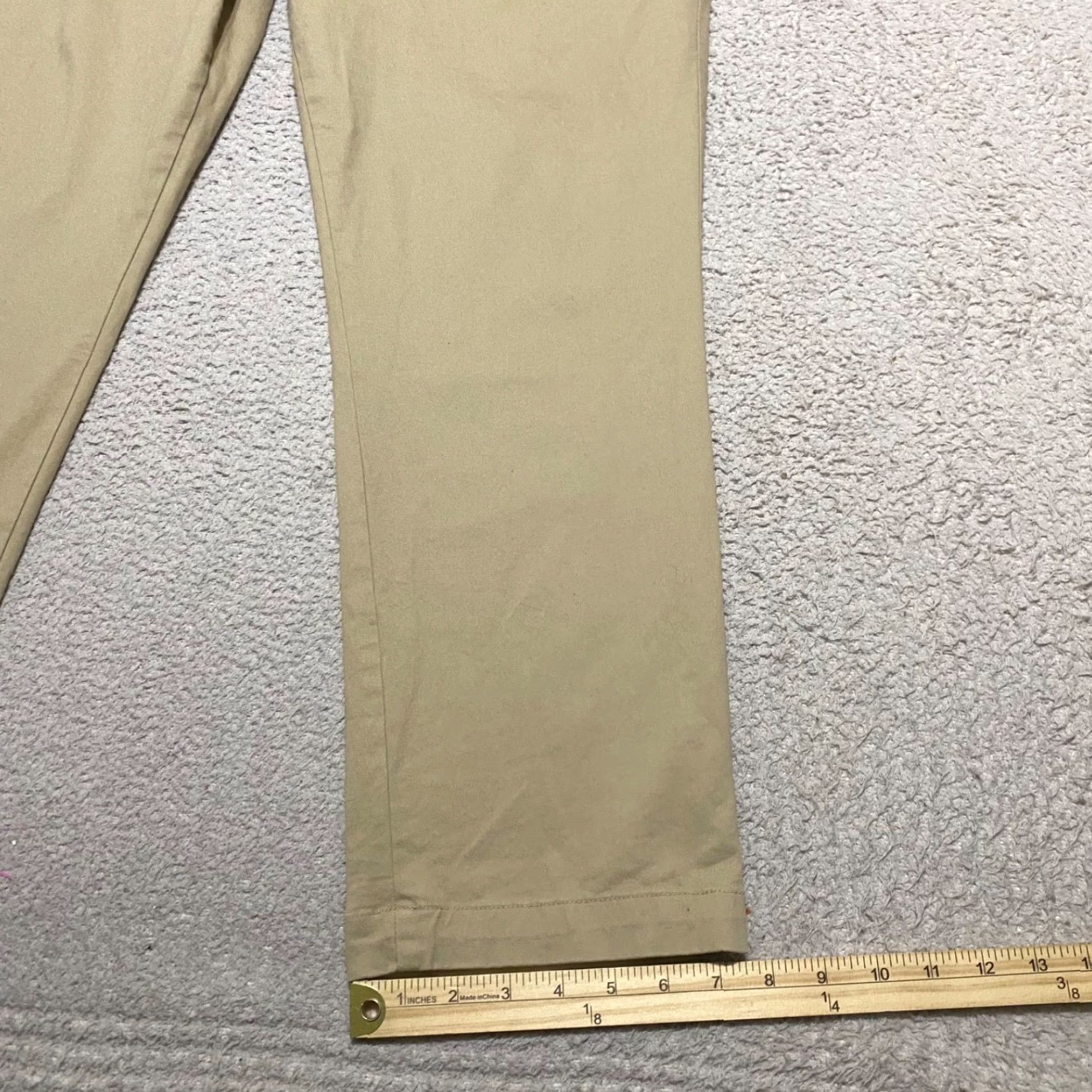 Gap Gap Mens Slim 38x30 Khaki Beige Flat Front Chino Pants 38 Regular 30 Inseam Cotton Spandex Stretch Pockets Button Zip Vintage No N/A Size US 38 / EU 54 - 4 Thumbnail