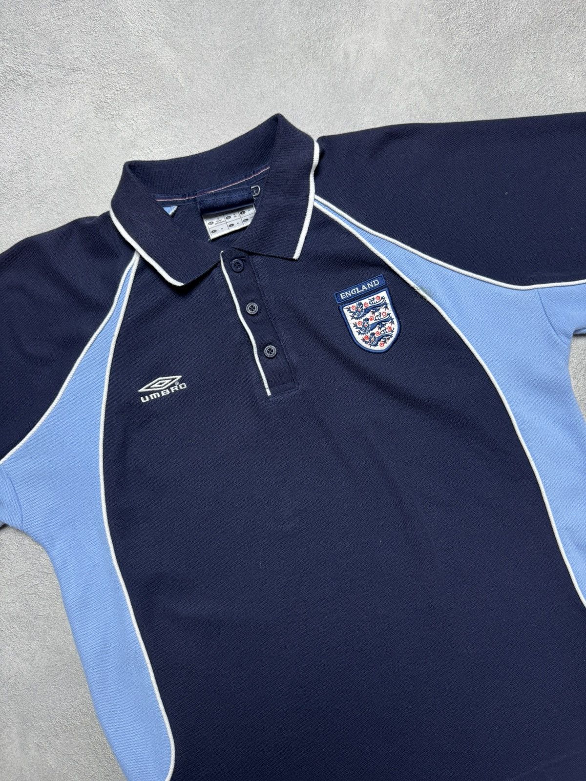 Umbro England 2001 2002 Football Soccer Polo Shirt Umbro Size US M / EU 48-50 / 2 - 3 Thumbnail
