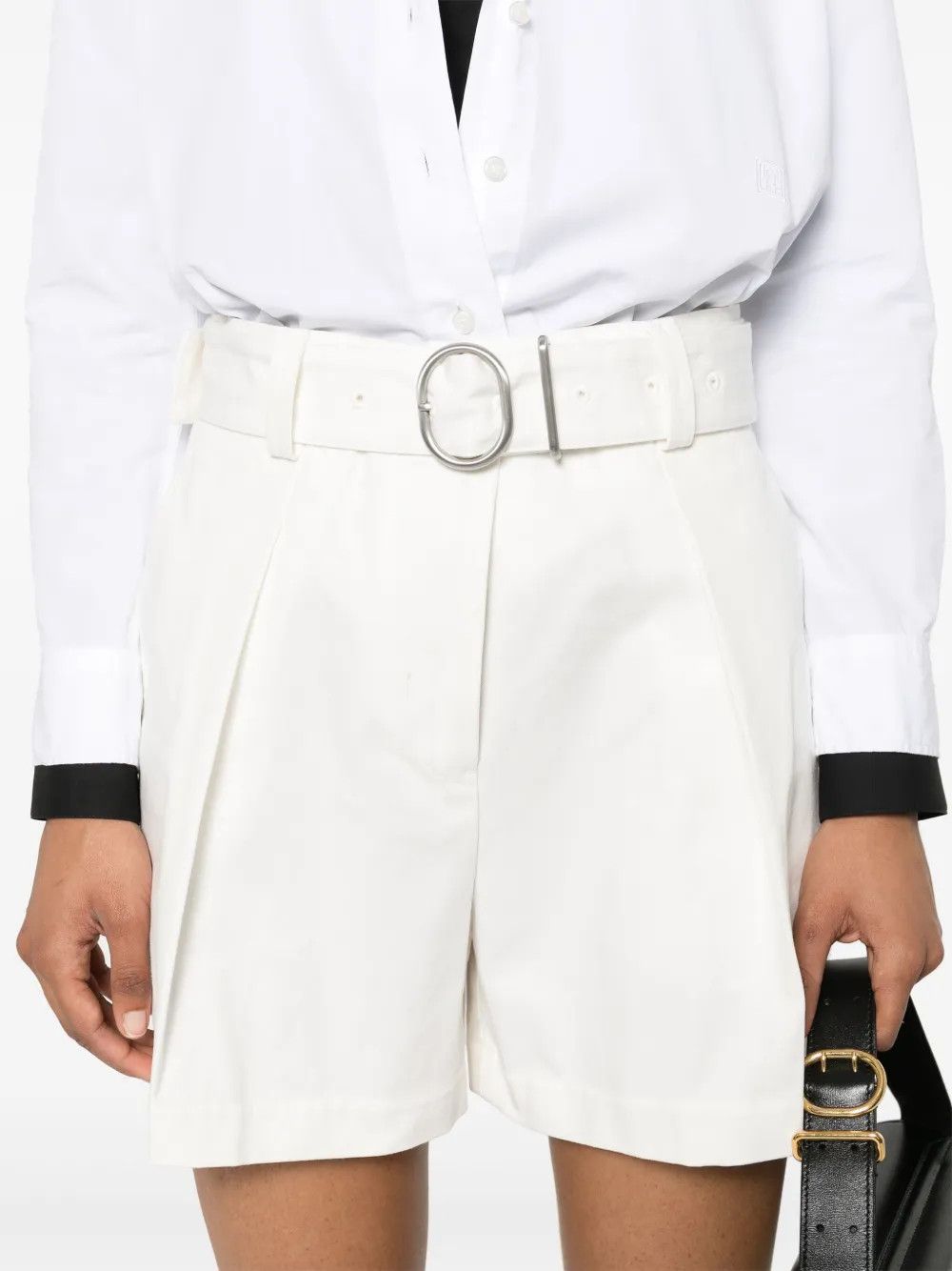 Jil Sander o1y1025 Short in White Size 27" / US 4 / IT 40 - 3 Thumbnail