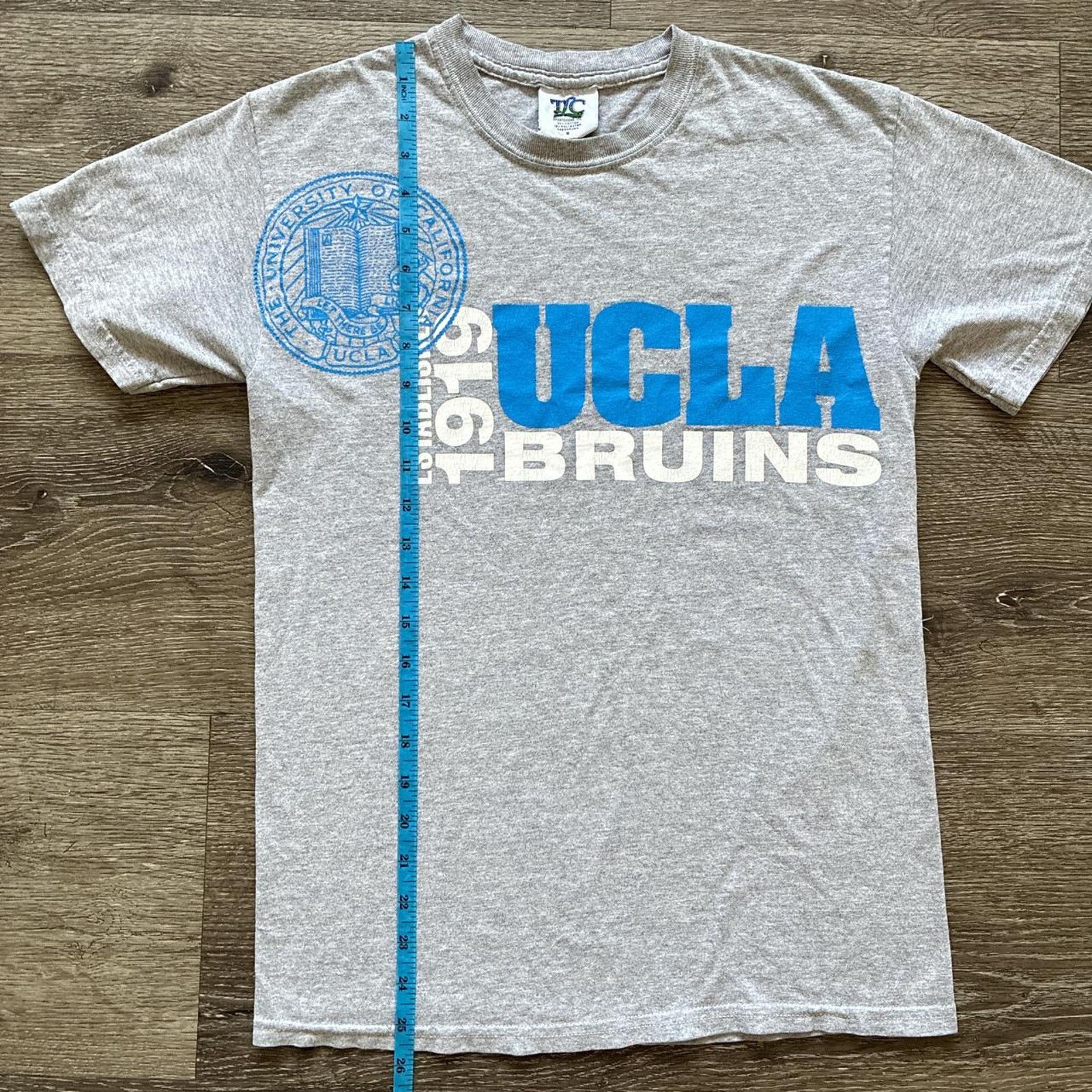 Russell Athletic × Vintage Vintage 90s UCLA Bruins Shirt Size US S / EU 44-46 / 1 - 4 Thumbnail