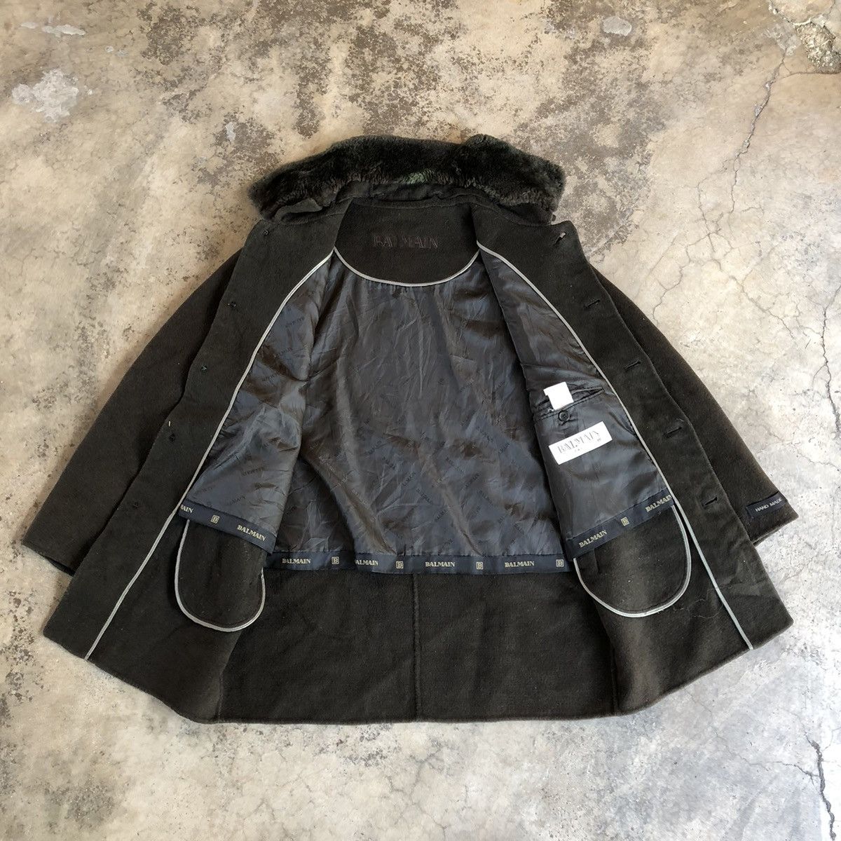 Balmain ❤️Authentic❤️Balmain Handmade Sherpa Collar Wool Heavy Jacket Size US M / EU 48-50 / 2 - 13 Thumbnail