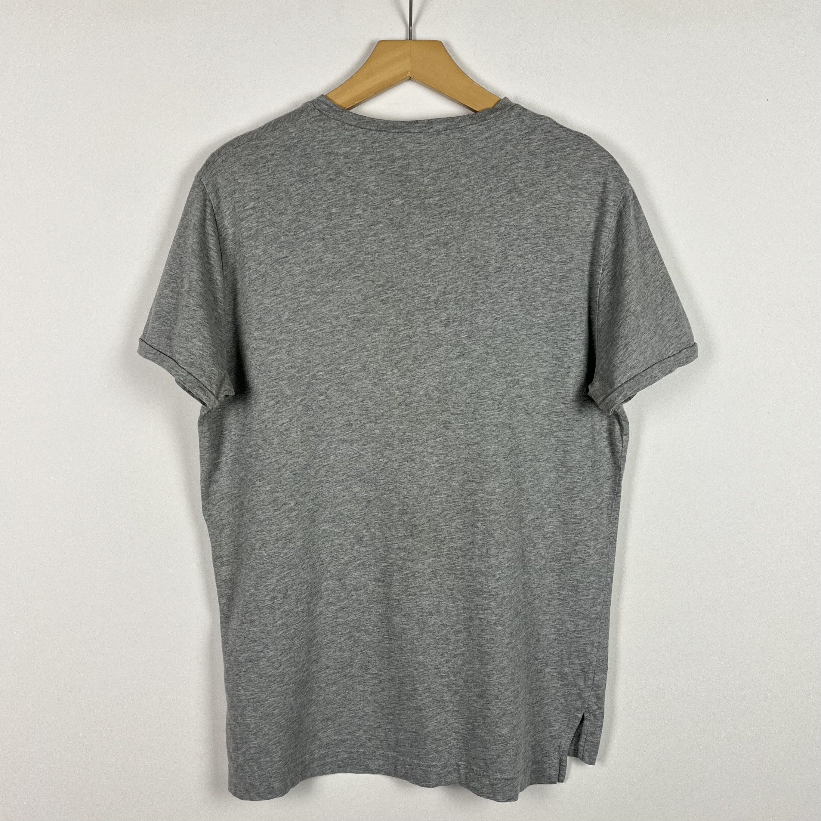 Vivienne Westwood Vivienne Westwood Embroidered Orb Logo T Shirt Size US L / EU 52-54 / 3 - 18 Thumbnail