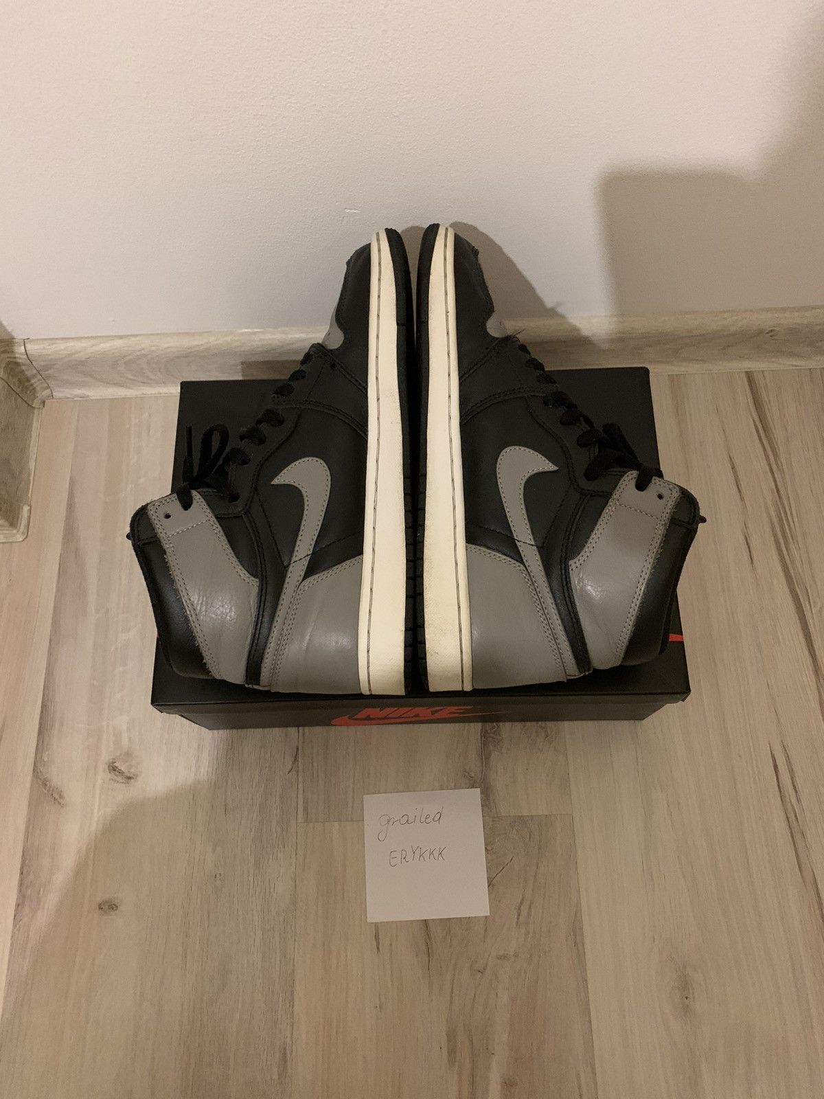 Jordan Brand Nike Air Jordan 1 Retro High Shadow OG Size US 8.5 / EU 41-42 - 4 Thumbnail
