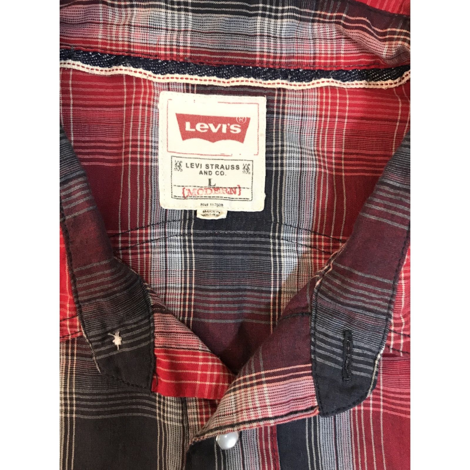 Levi's Levi's Men Button-Up Shirt Red Gray Striped Flannel Long Sleeve Sz Large 70s Western Size US L / EU 52-54 / 3 - 2 Thumbnail