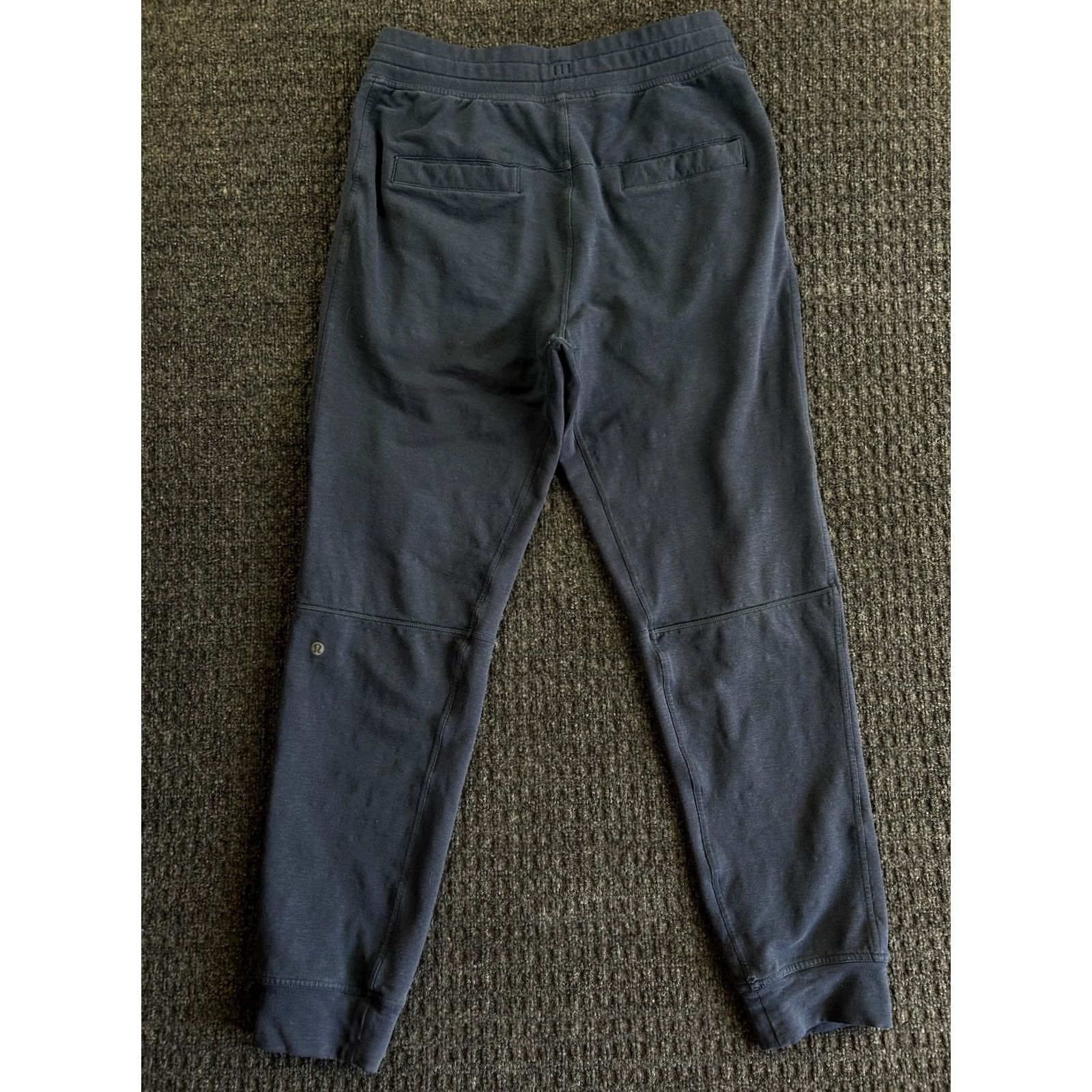 Lululemon Lululemon Mens Joggers Sweatpants Blue S Cuffed Drawstring Pockets Athleisure Regular Weekly Size US 29 - 3 Thumbnail