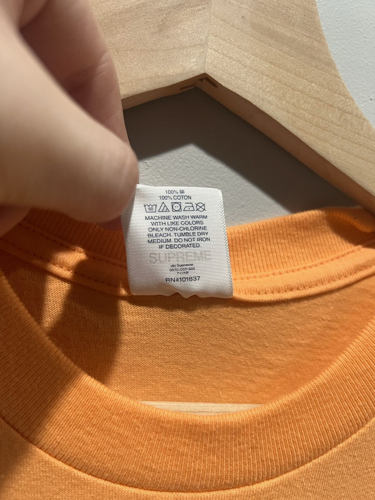 Supreme Supreme Face Tee Peach Size US L / EU 52-54 / 3 - 3 Thumbnail