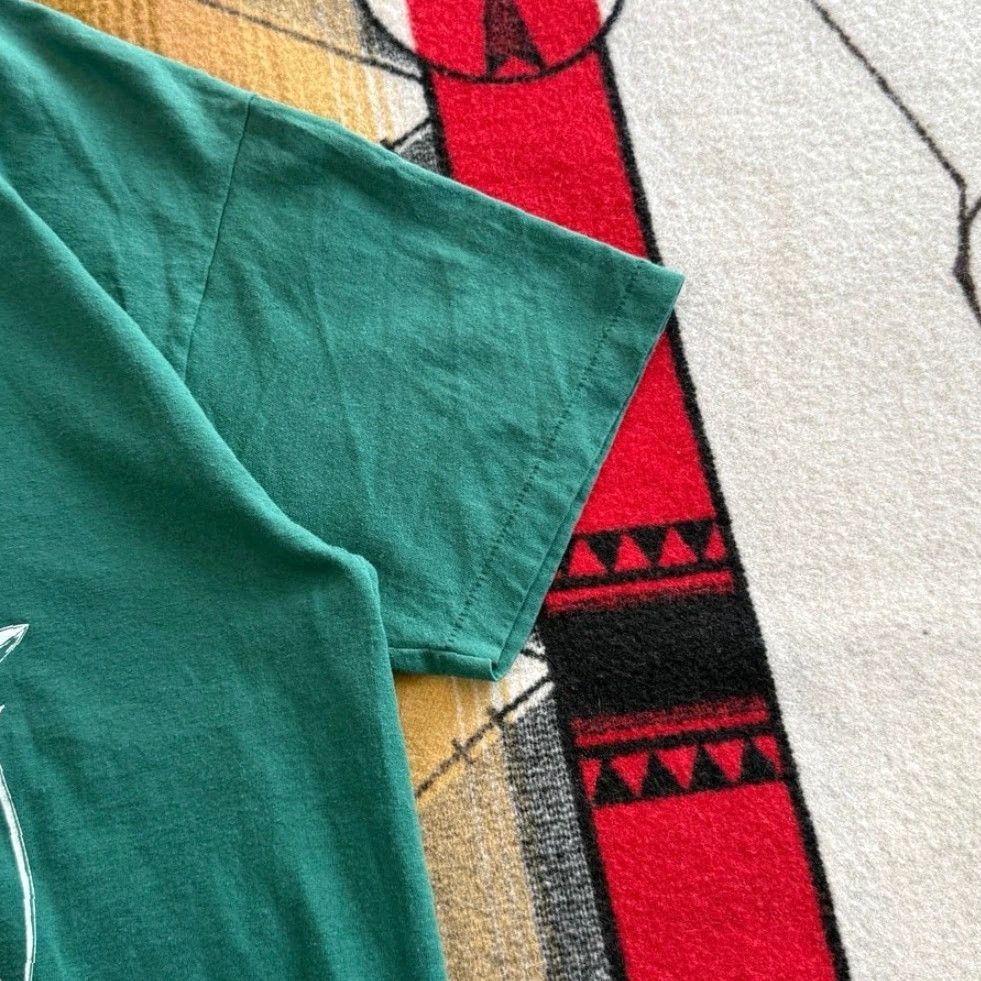 Hanes VINTAGE 90s Primitive Archer Magazine T-Shirt Size Large Short Sleeve Men Green Hanes Regular Fit Outdoors Hunting Nature 90s Magazine Shirt Mens L Size US L / EU 52-54 / 3 - 5 Thumbnail