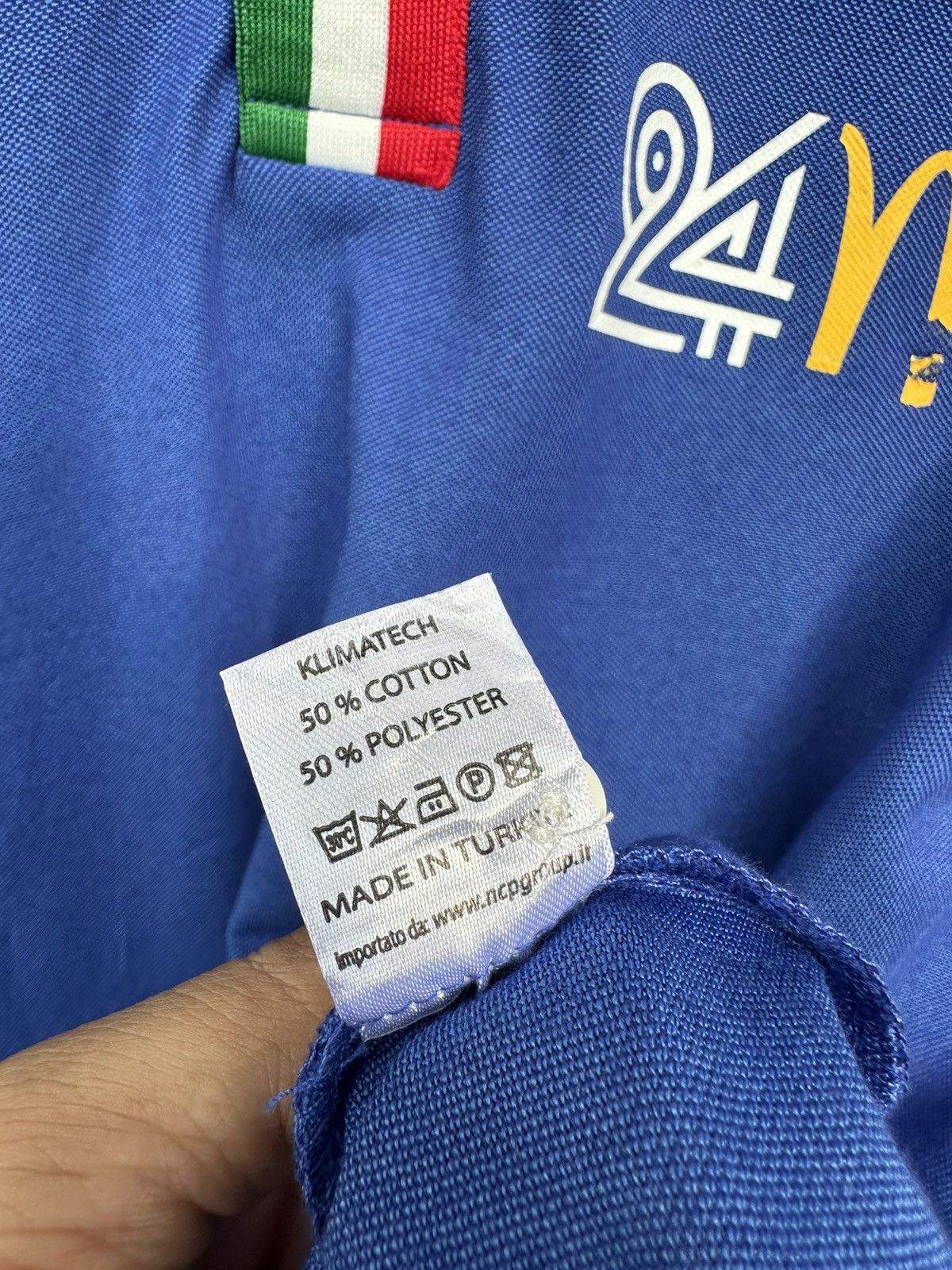 Market × Vintage Vintage McDonald Italy Long Sleeve Shirt A525 Size US M / EU 48-50 / 2 - 9 Thumbnail