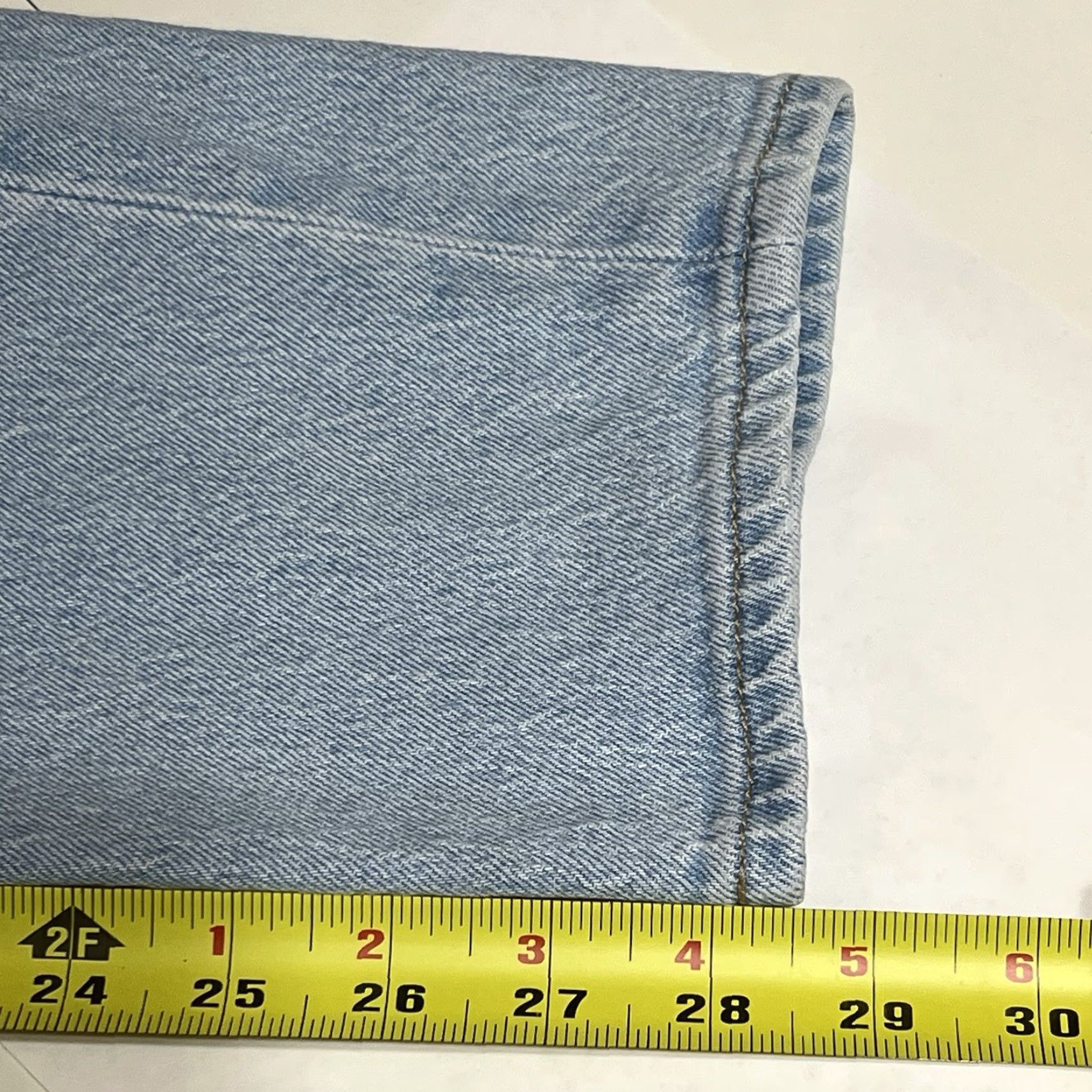 Levi's Levi's Jeans Women 70's High Slim Straight 25x29 Light Wash Premium Distress Size 42" / US 20 - 6 Thumbnail