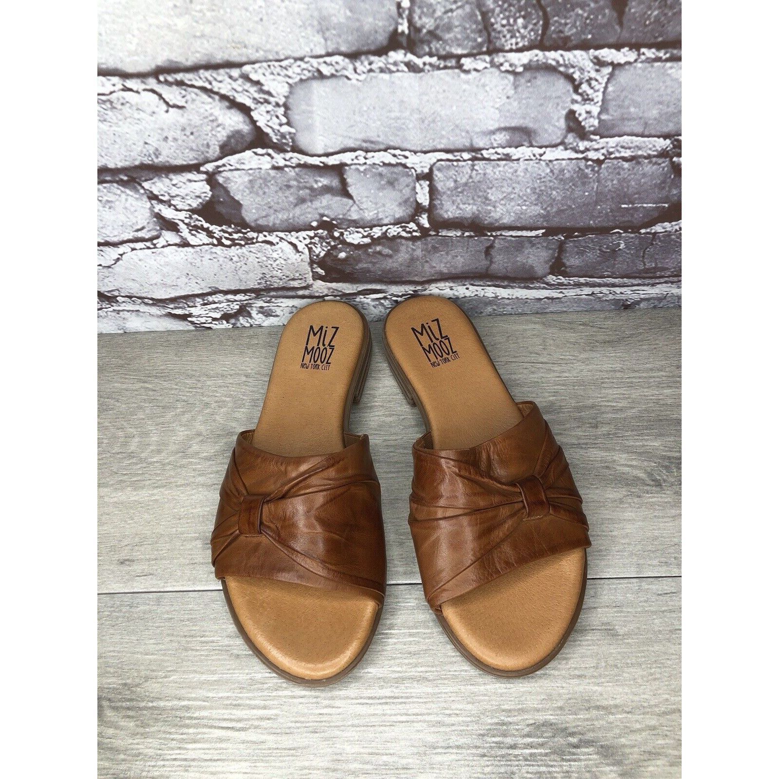 Other Miz Mooz Daisey Brown Leather Ruched Slides Heel Sandals Wom Size US 7.5 / IT 37.5 - 19 Thumbnail