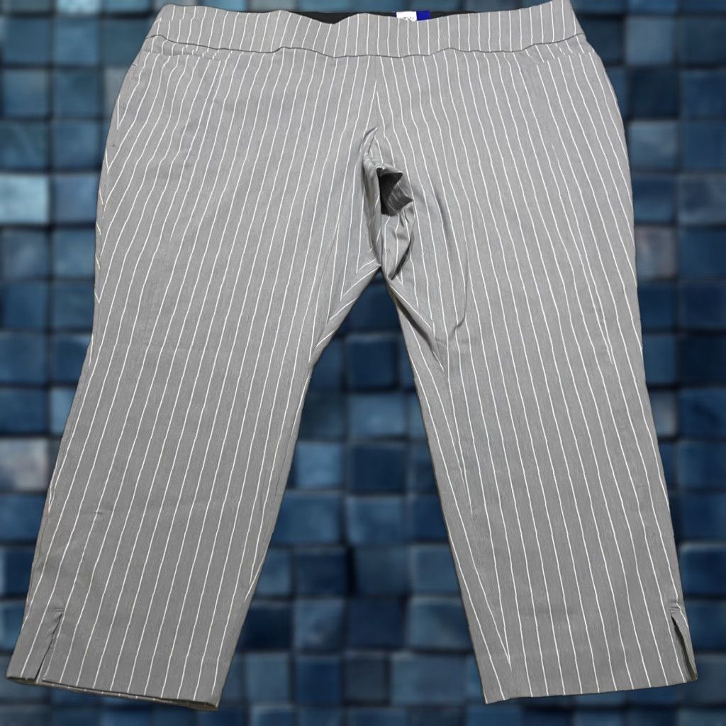 Apt. 9 Apt. 9 Womens 4X Plus Pants Gray Striped High Rise Ankle Pull On Elastic Waist 52 in Inseam 26.5 in NWT Size 38" / US 16 / IT 52 - 1 Thumbnail