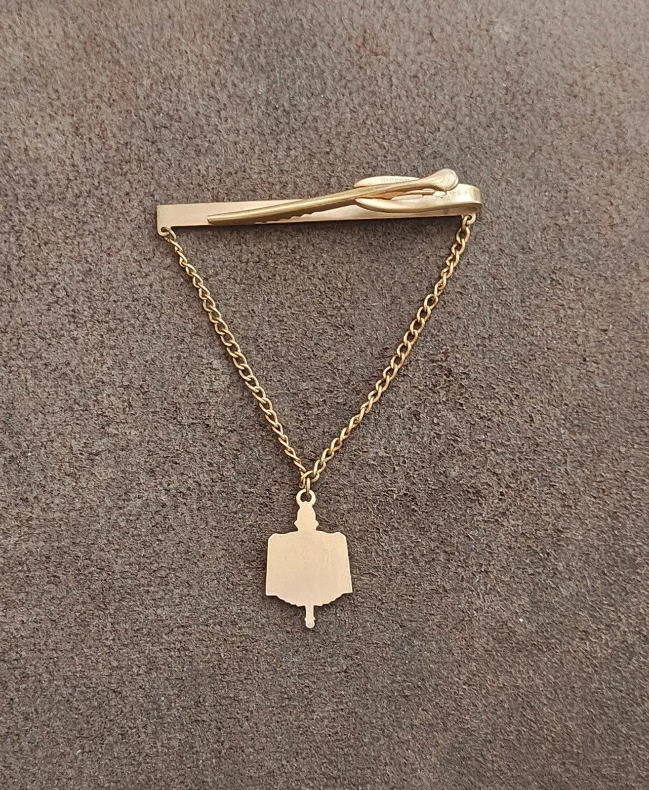 Other Hickok Class of 1949 Gold Tone Tie Bar Dangling Book Charm Size ONE SIZE - 6 Thumbnail