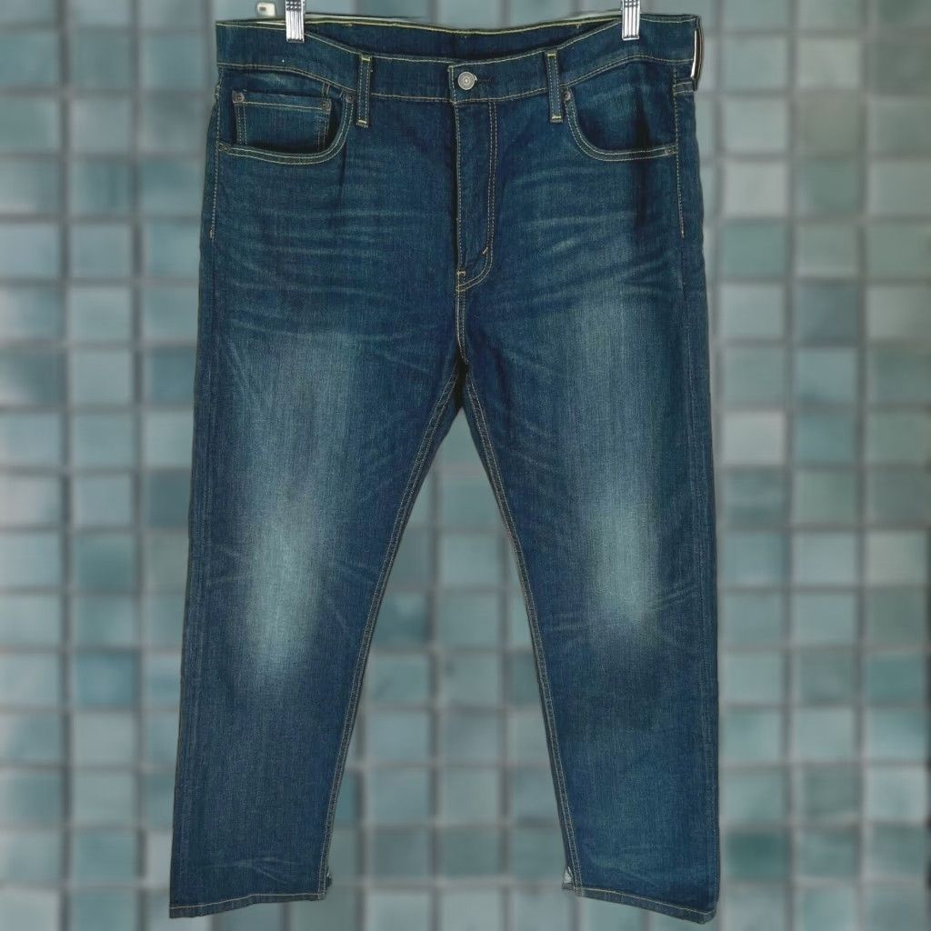 Levi's Levi's 502 Jeans Mens Flat Front Straight Denim Blue Size 38X32 Regular Inseam 32 M2 5-Pocket Classic Rise 10" Button Closure Size US 38 / EU 54 - 1 Thumbnail