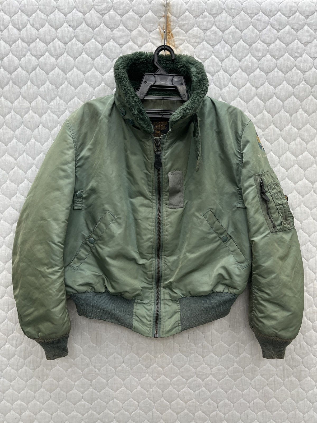 Alpha Industries 🔥🔥🔥STEALS VTG ALPHA INDUSTRIES BOMBER JACKET Size US M / EU 48-50 / 2 - 1 Thumbnail