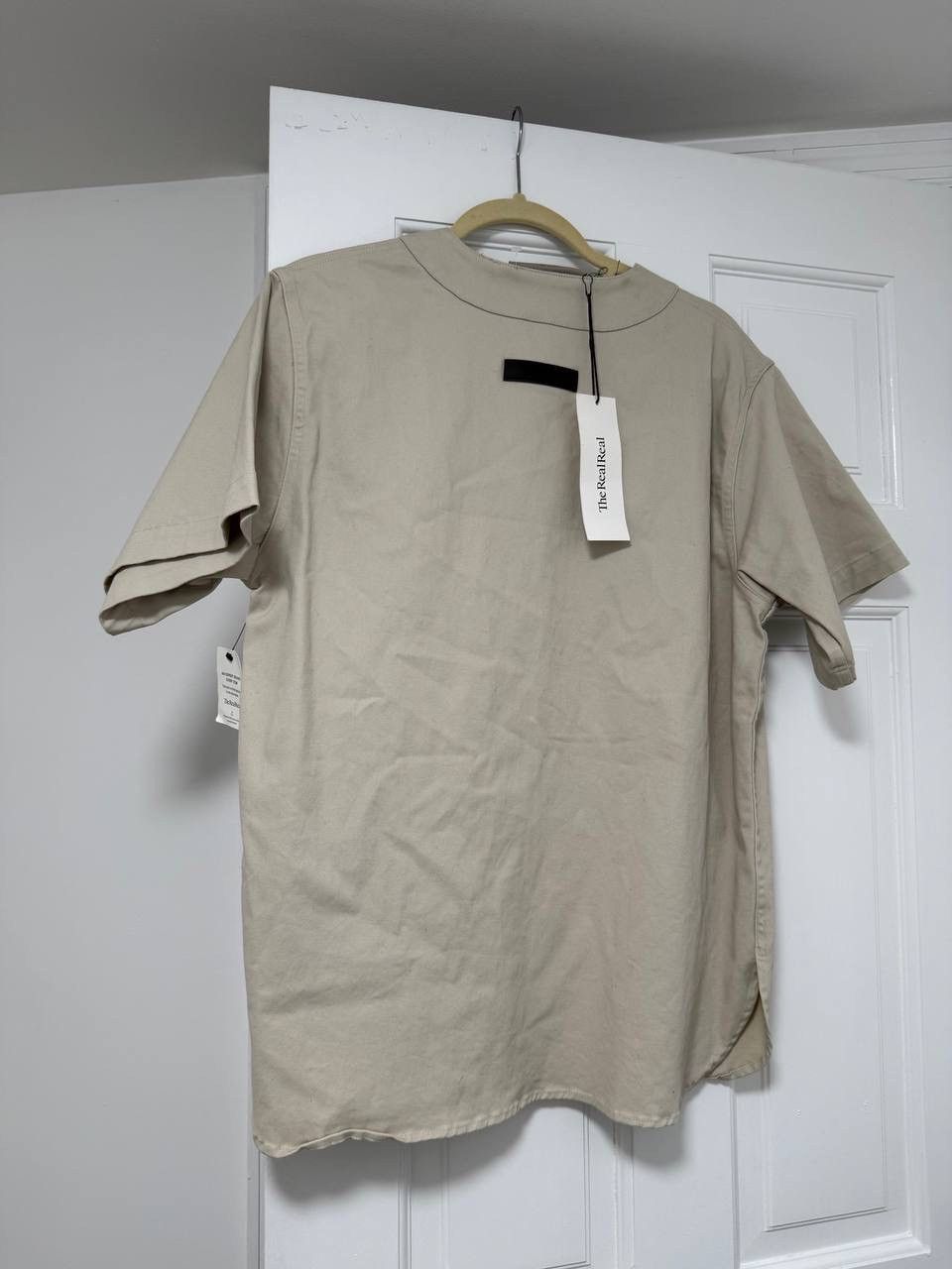 Fear of God Fear of God ESSENTIALS Fog Wheat Boy Scout Baseball Jersey Size L / US 10 / IT 46 - 5 Thumbnail