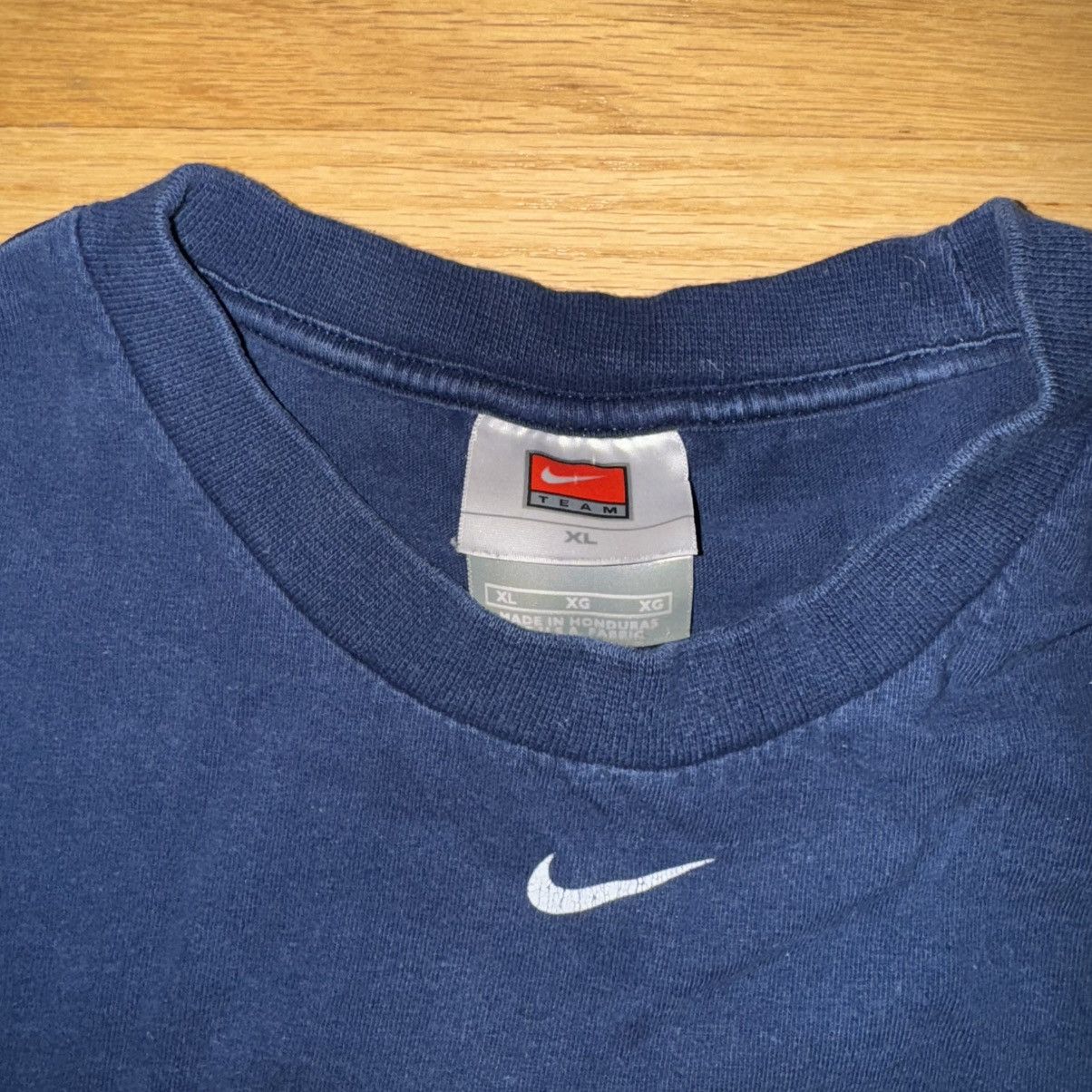 New York Yankees Vintage Yankees Center Nike Logo Shirt Size US XL / EU 56 / 4 - 3 Thumbnail