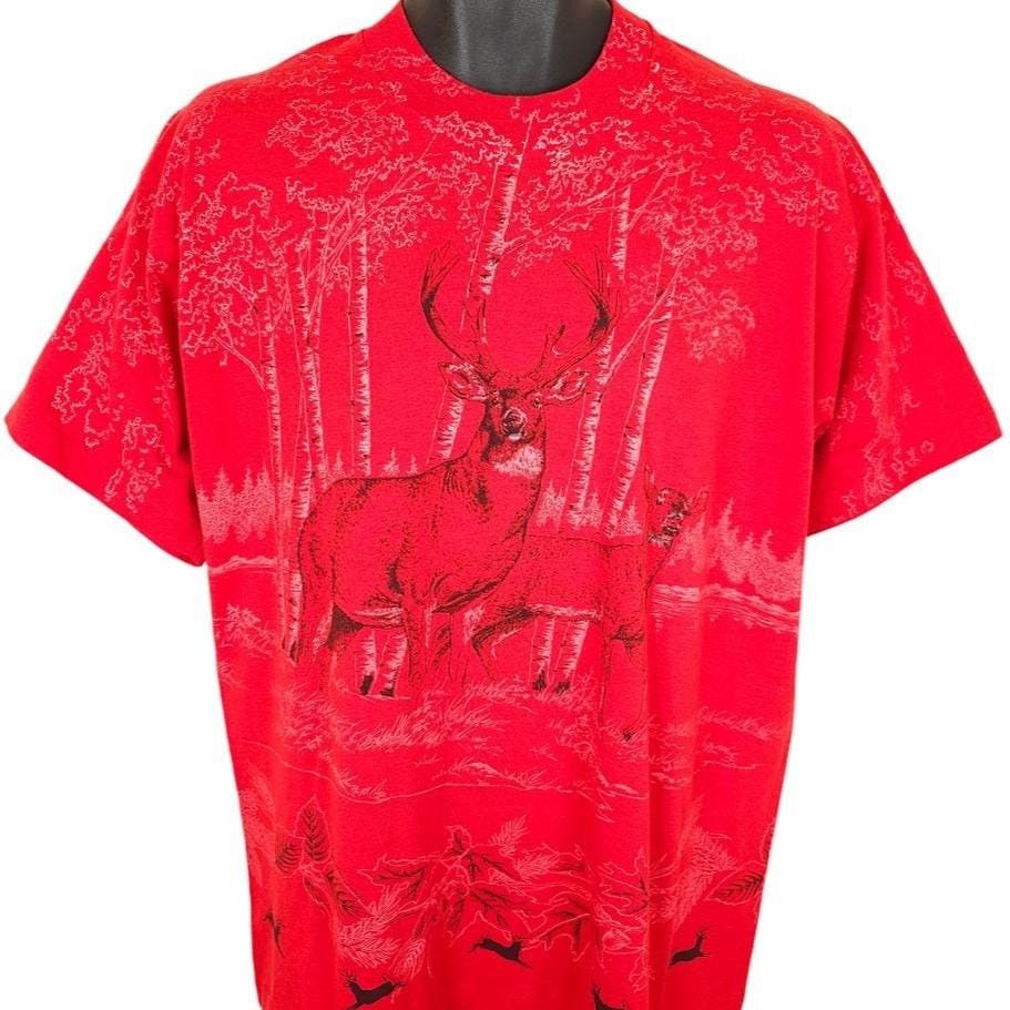 Vintage Vintage Deer T Shirt Mens Size XL Red 90s All Over Print Size US XL / EU 56 / 4 - 1 Thumbnail