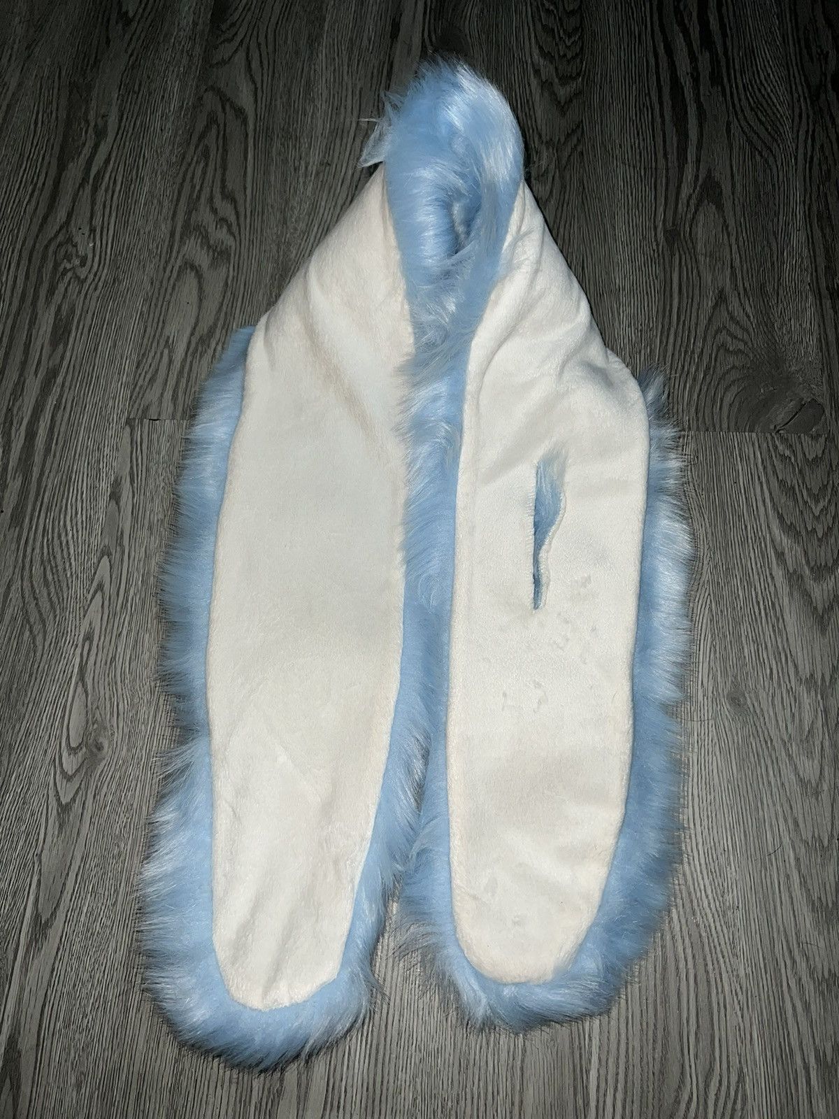 Japanese Brand Blue faux fur winter wrap scarf ❄️💙 Size ONE SIZE - 5 Thumbnail