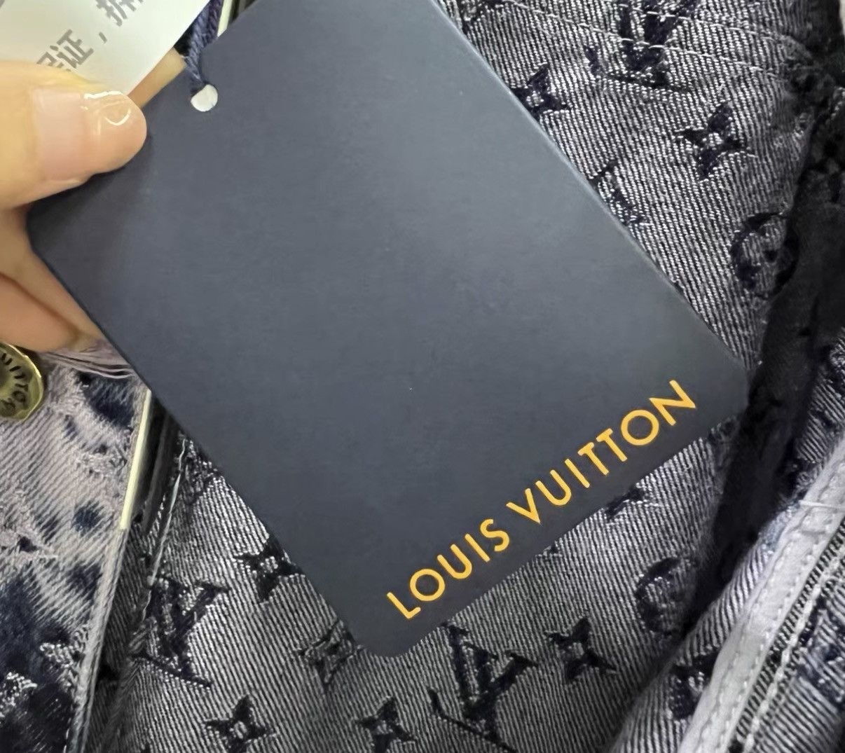 Louis Vuitton Louis Vuitton Vintage Logo Jacquard Fringe Denim Jacket J41 Size US M / EU 48-50 / 2 - 5 Thumbnail