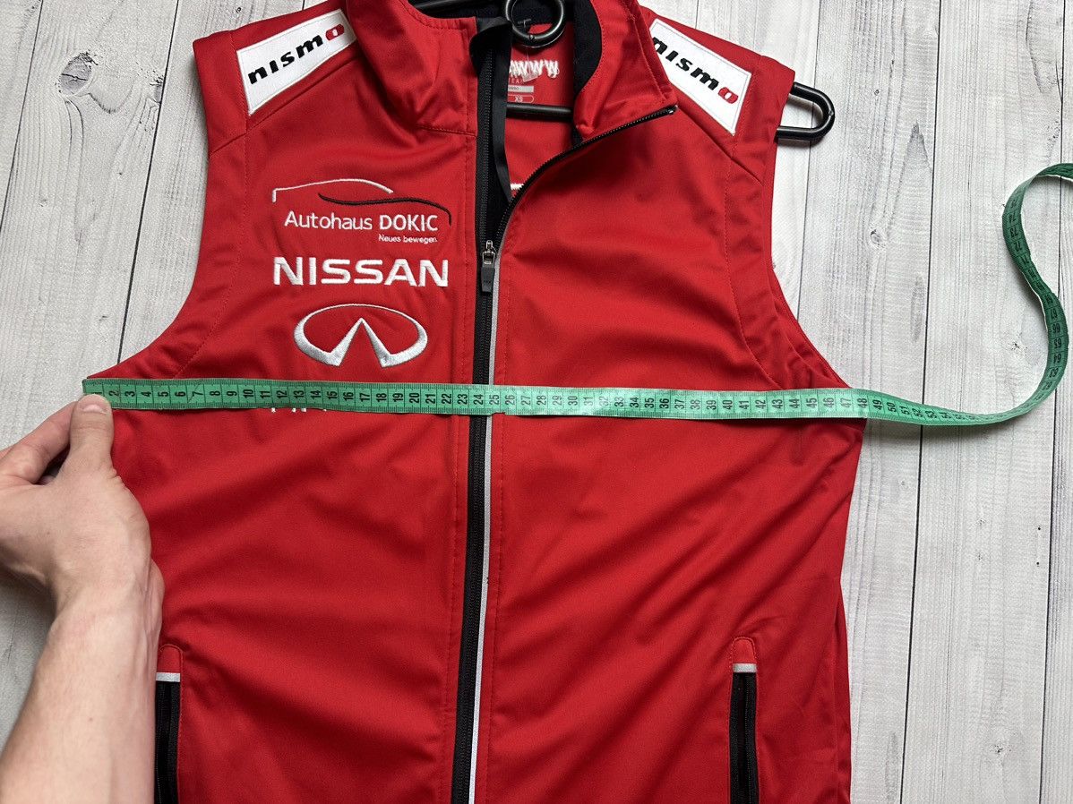 Vintage Vintage Nissan Infinity racing vest size Xs Red logo Size US XS / EU 42 / 0 - 8 Thumbnail