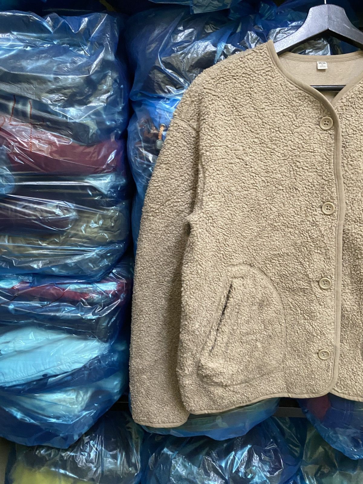Uniqlo Fleece Button Cardigan Jacket – Beige Sherpa