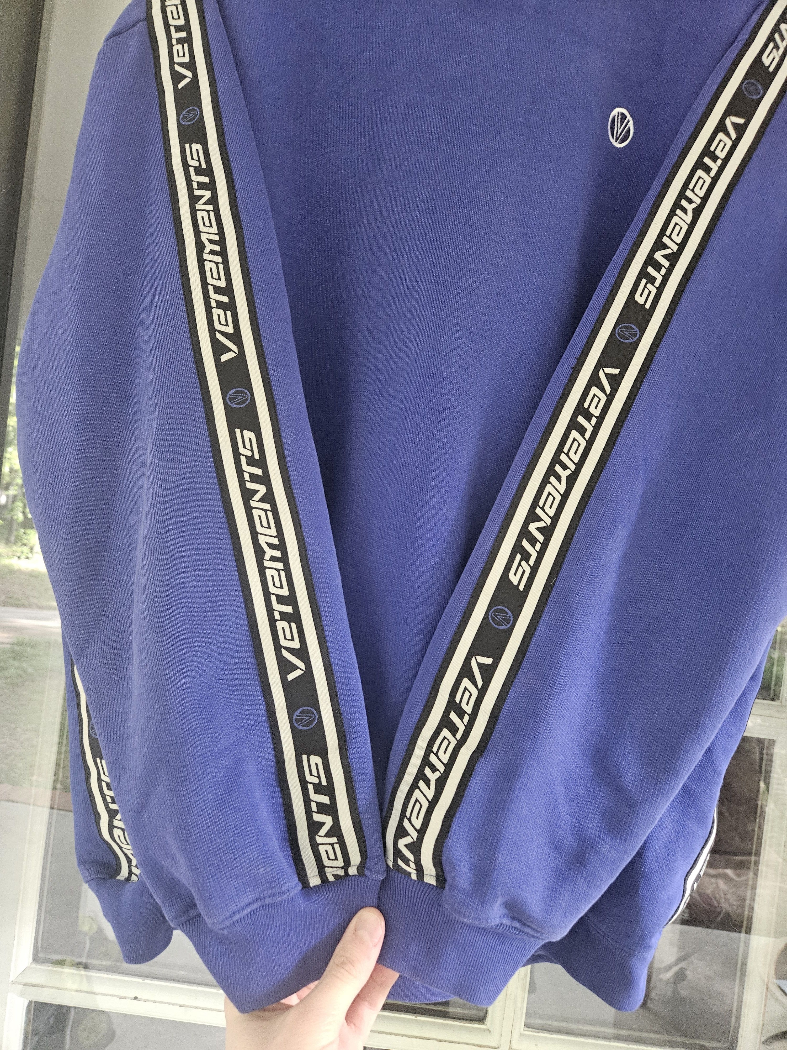 Vetements Royal Blue Logo Tape Oversized Crewneck Sweater Size US L / EU 52-54 / 3 - 3 Thumbnail