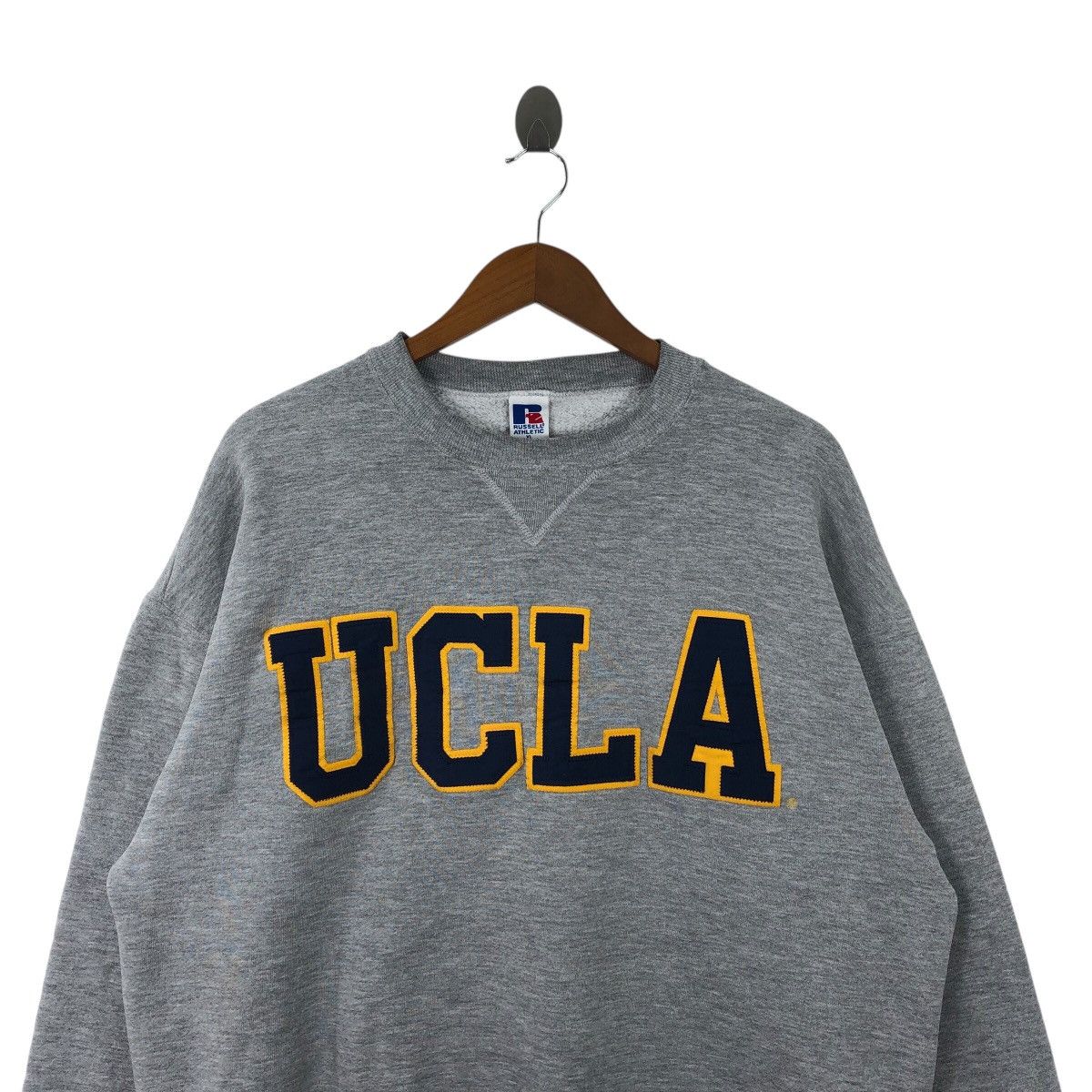 Vintage Vintage 90s UNIVERSITY Of CALIFORNIA Los ANGELES Russell Size US XL / EU 56 / 4 - 2 Thumbnail