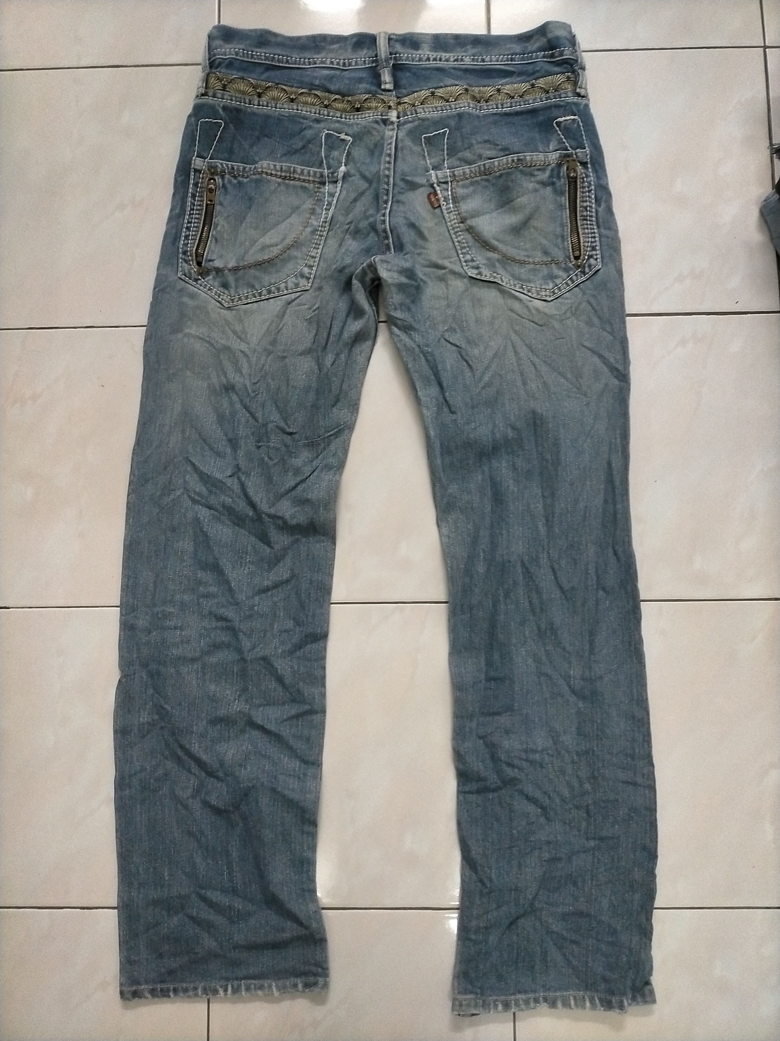Japanese Brand Japan Gemstone Embroidered Sukajan Jeans Size US 32 / EU 48 - 5 Thumbnail