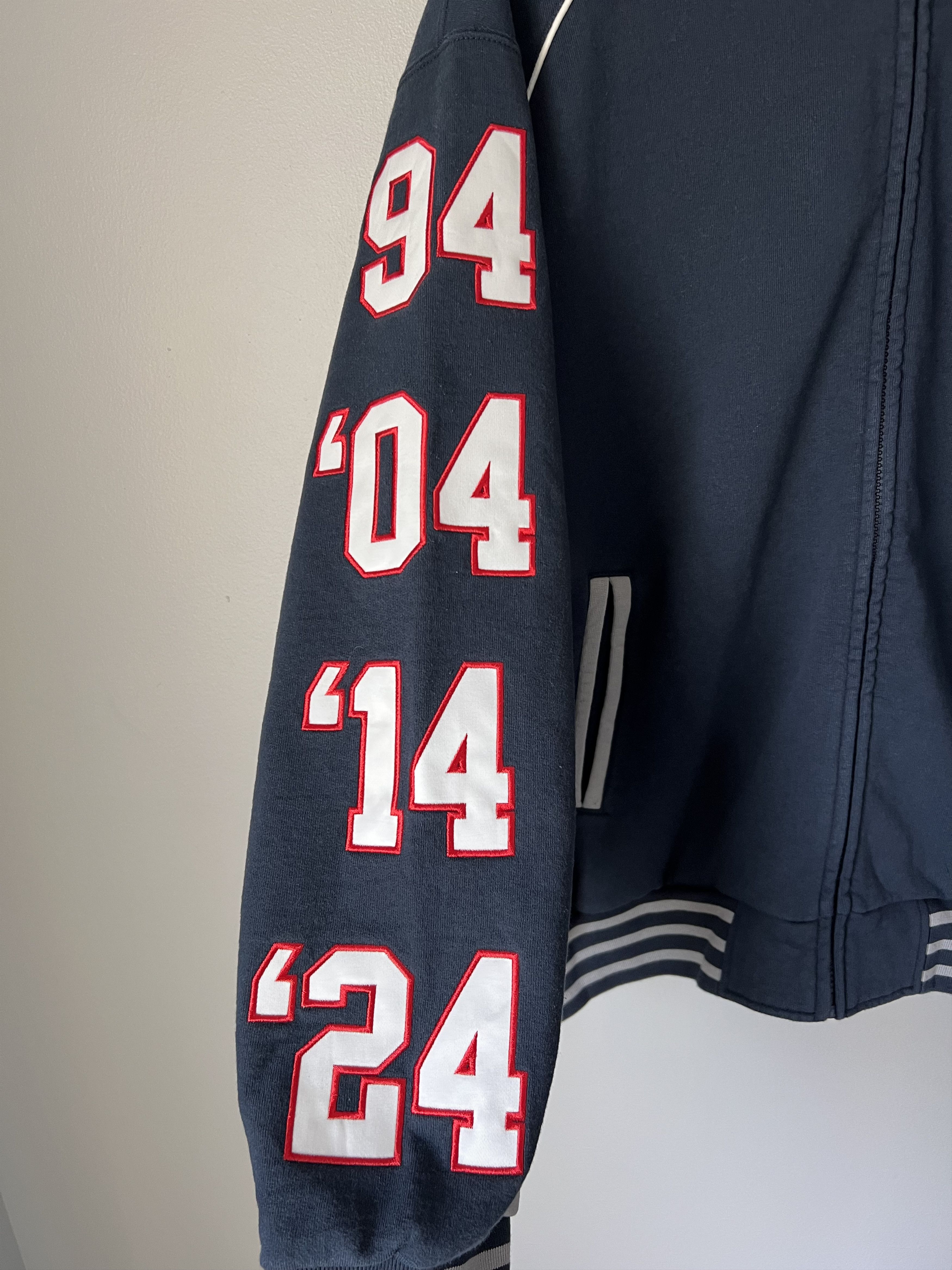 Supreme Supreme Playoffs Zip Up Hooded Sweatshirt in Navy Size US L / EU 52-54 / 3 - 4 Thumbnail