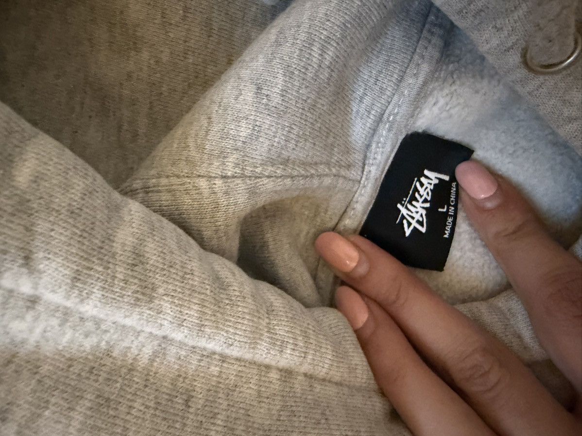 Dover Street Market × Stussy Stussy Men’s World Tour Hoodie Size US L / EU 52-54 / 3 - 3 Thumbnail