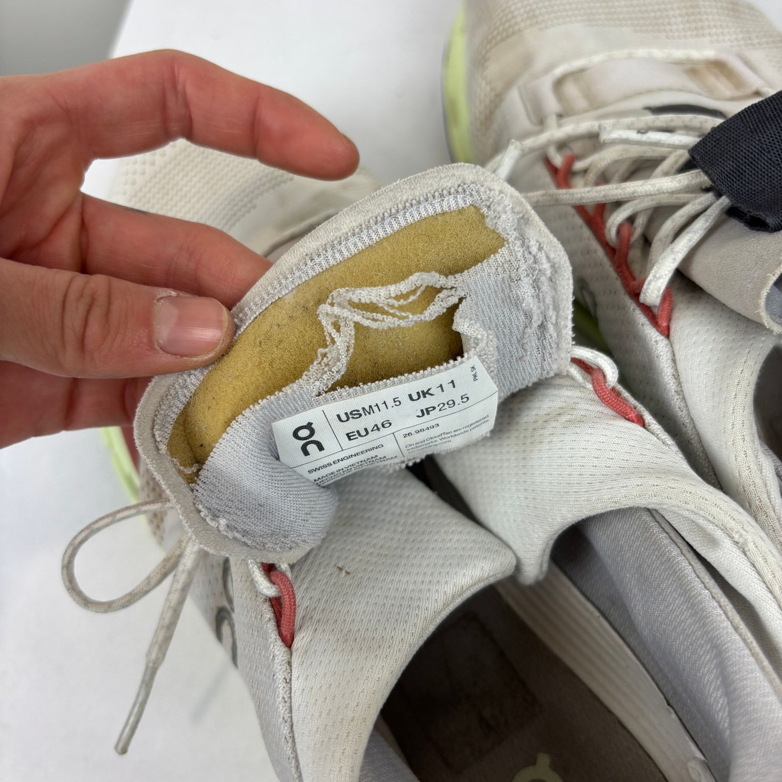 On On Running On Cloudnova Sneakers Shoes Men's 11.5 Size US 11.5 / EU 44-45 - 10 Thumbnail