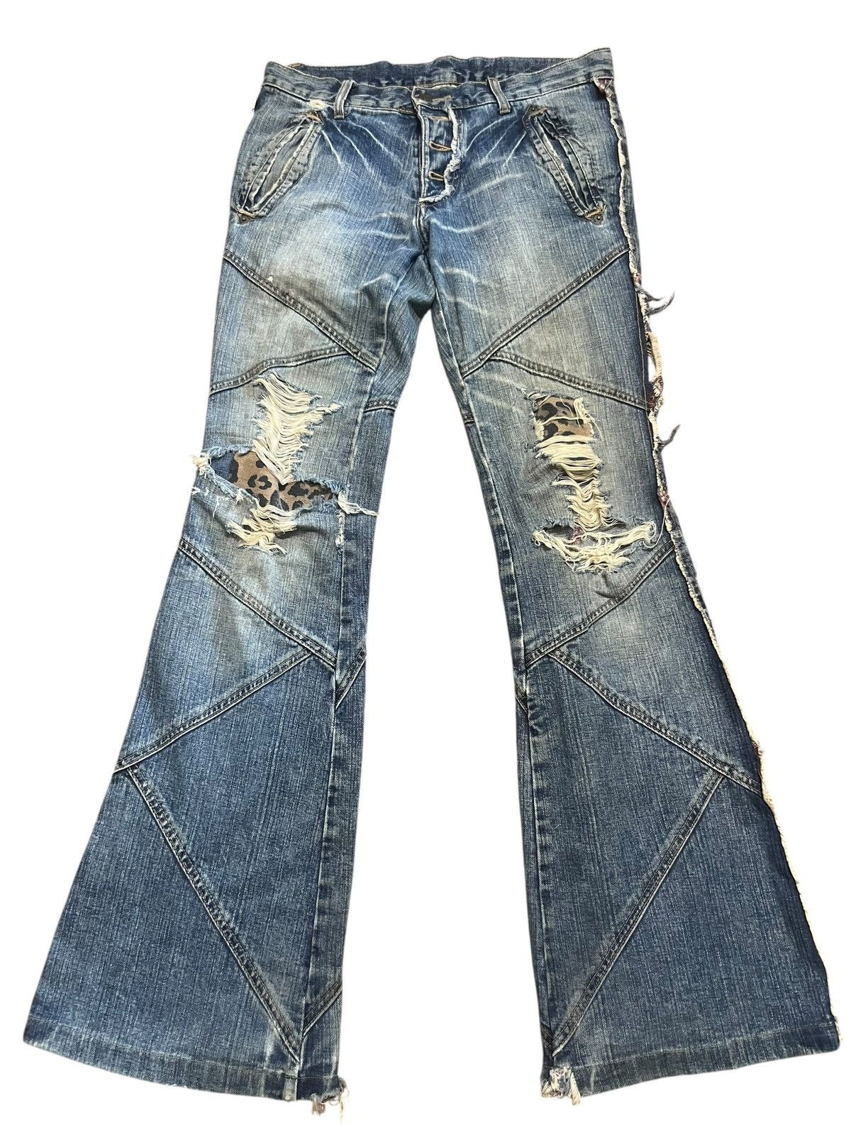 パンツ TORNADO MART Bell Bottom Denim Pants Tornado Mart Bell Bottom Flare Tornado Mart Distressed Denim Pants