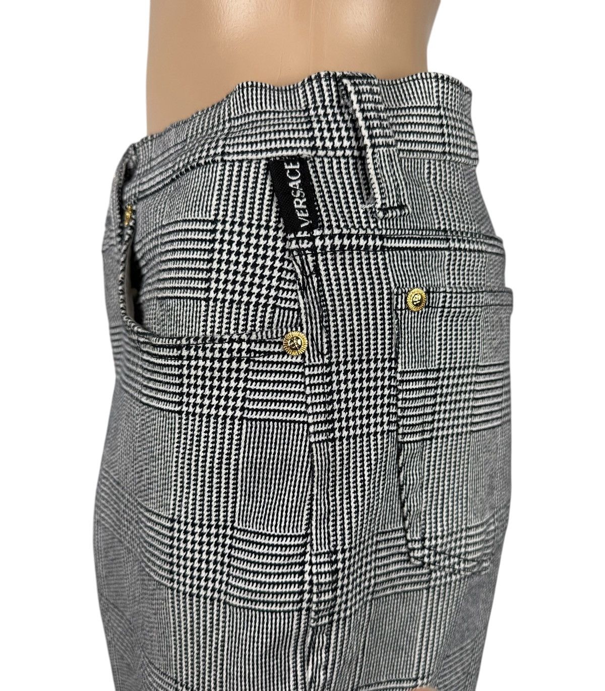 Versace Jeans Couture × Vintage Versace Jeans Couture Vintage Check Pants 1990s size 32 Size 32" / US 10 / IT 46 - 5 Thumbnail