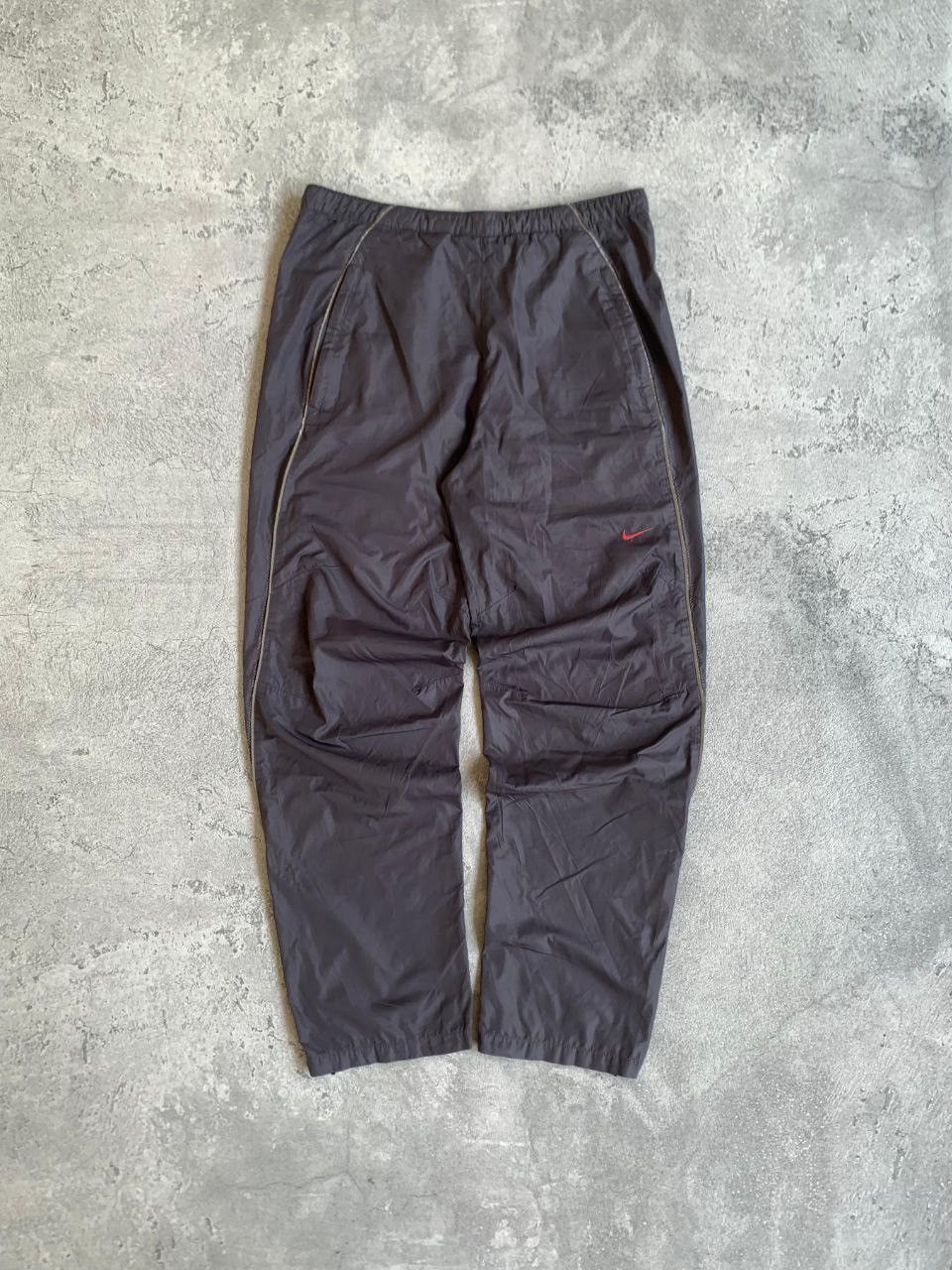 Nike Nike trackpants small logo stripe Size US 30 / EU 46 - 1 Thumbnail