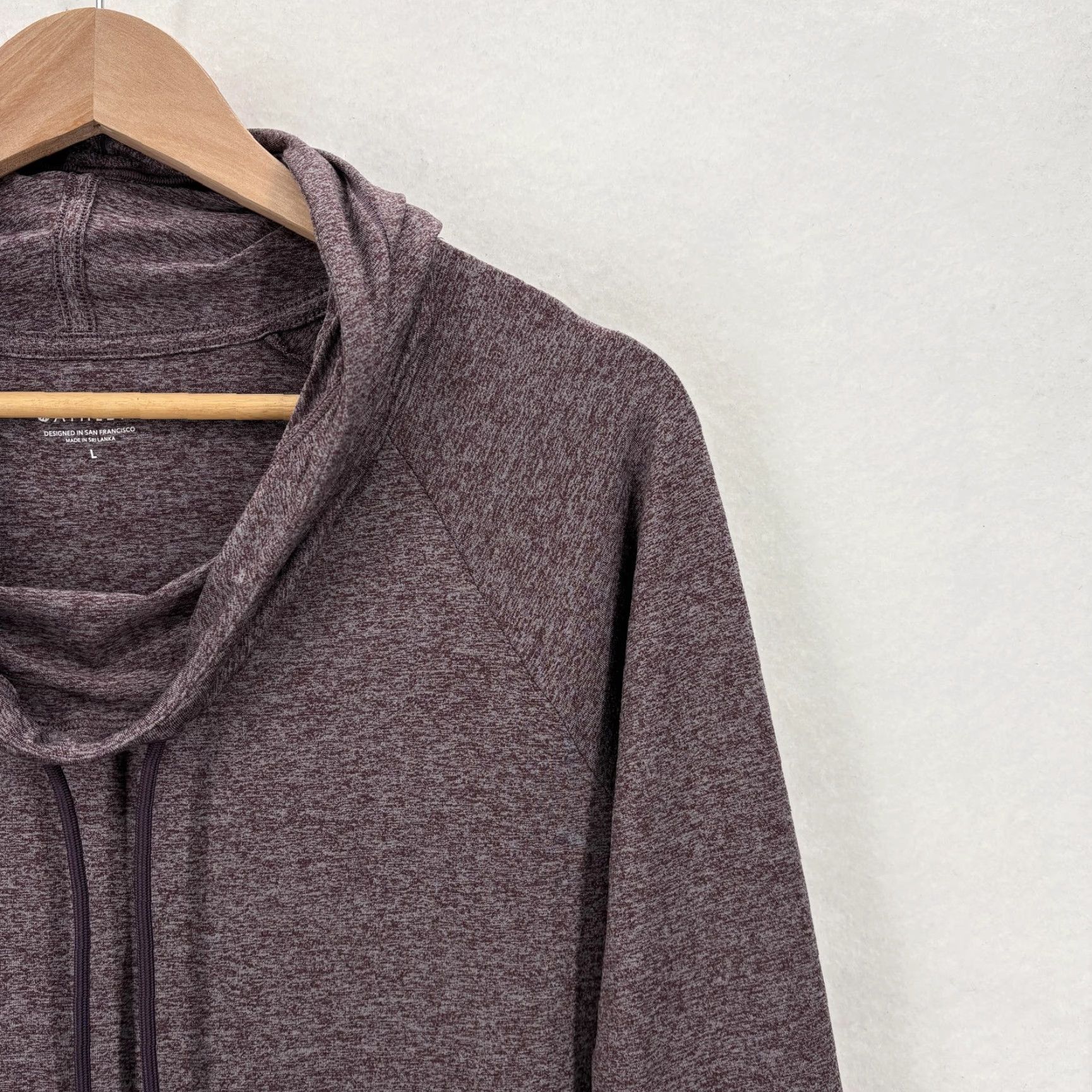 Athleta Athleta Hoodie Sweatshirt Womens Large Purple Heather Cowl Neck Gym Yoga Uptempo Size L / US 10 / IT 46 - 2 Thumbnail