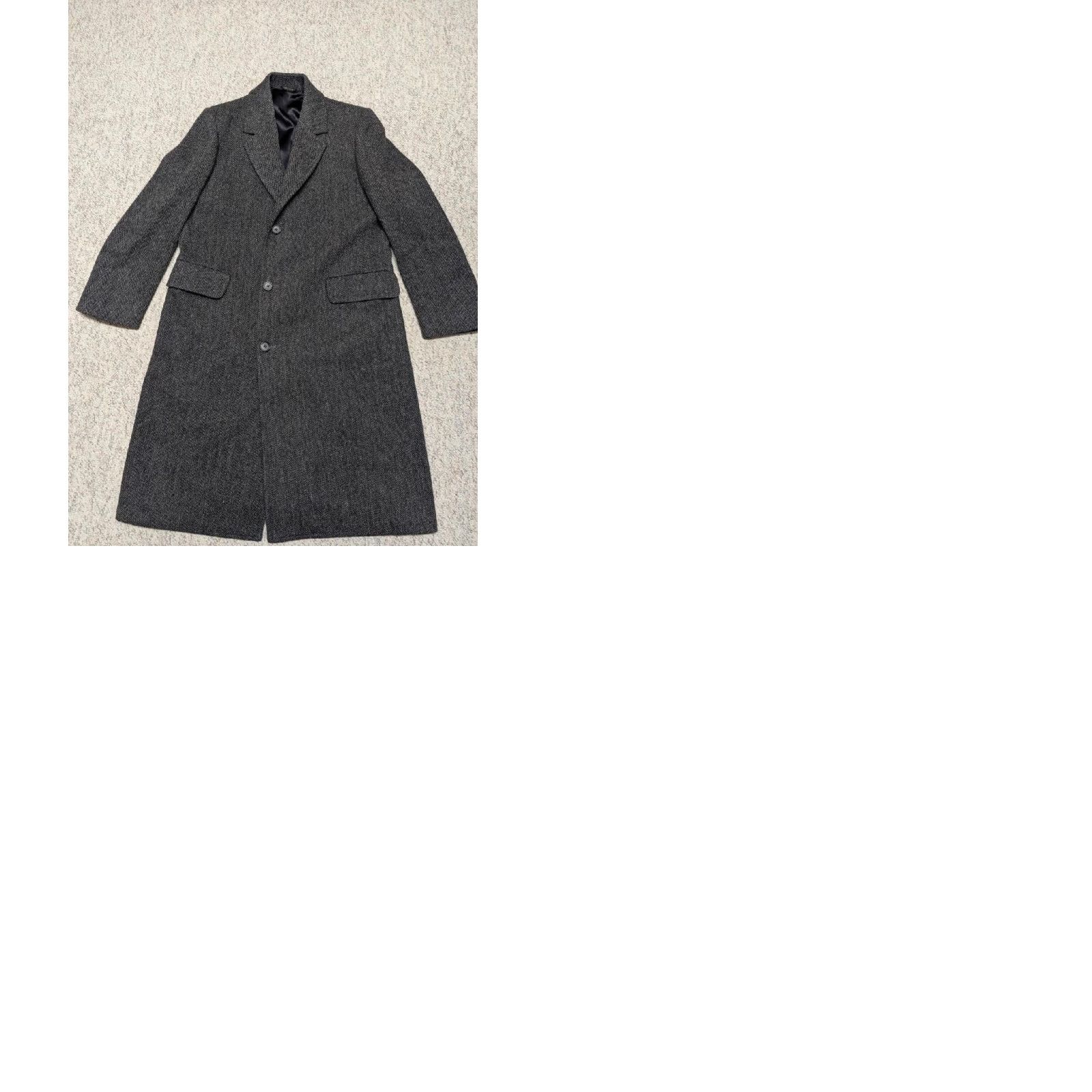 London Fog VINTAGE London Fog Overcoat Tweed USA Made grey Herringbone 42 44 Charcoal Long Men M Chest 42 in TwEEd Donegal Coat Size US M / EU 48-50 / 2 - 9 Thumbnail