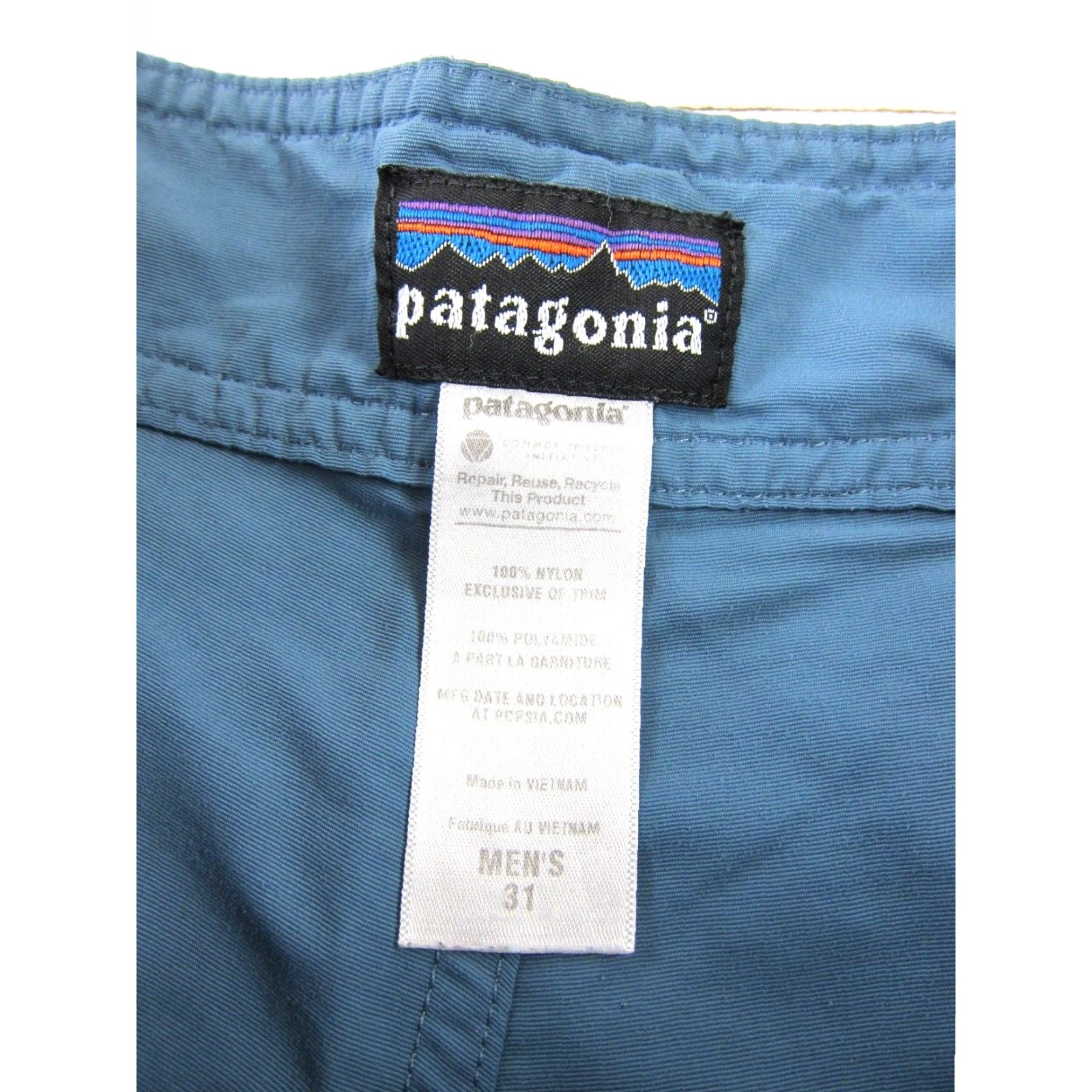Patagonia VINTAGE Patagonia Board Shorts Men 31 100% Nylon Blue Beach Swim Surf 44" hip 10.5" inseam Size US 31 - 5 Thumbnail