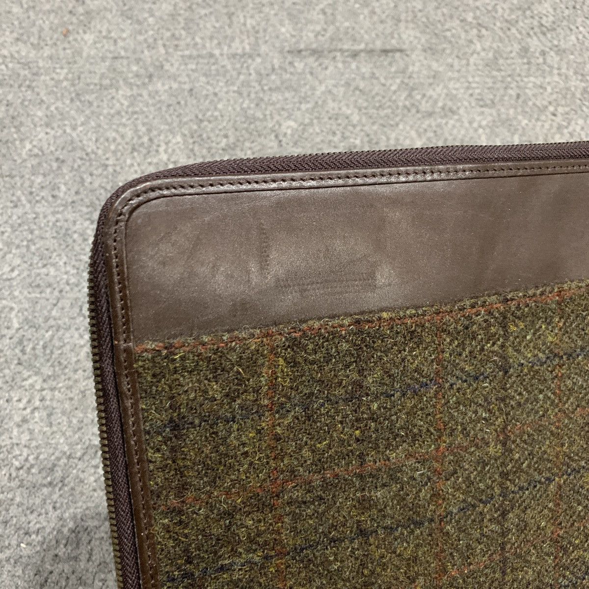 Harris Tweed × Vivienne Westwood Harris tweed documen bag Size ONE SIZE - 4 Thumbnail