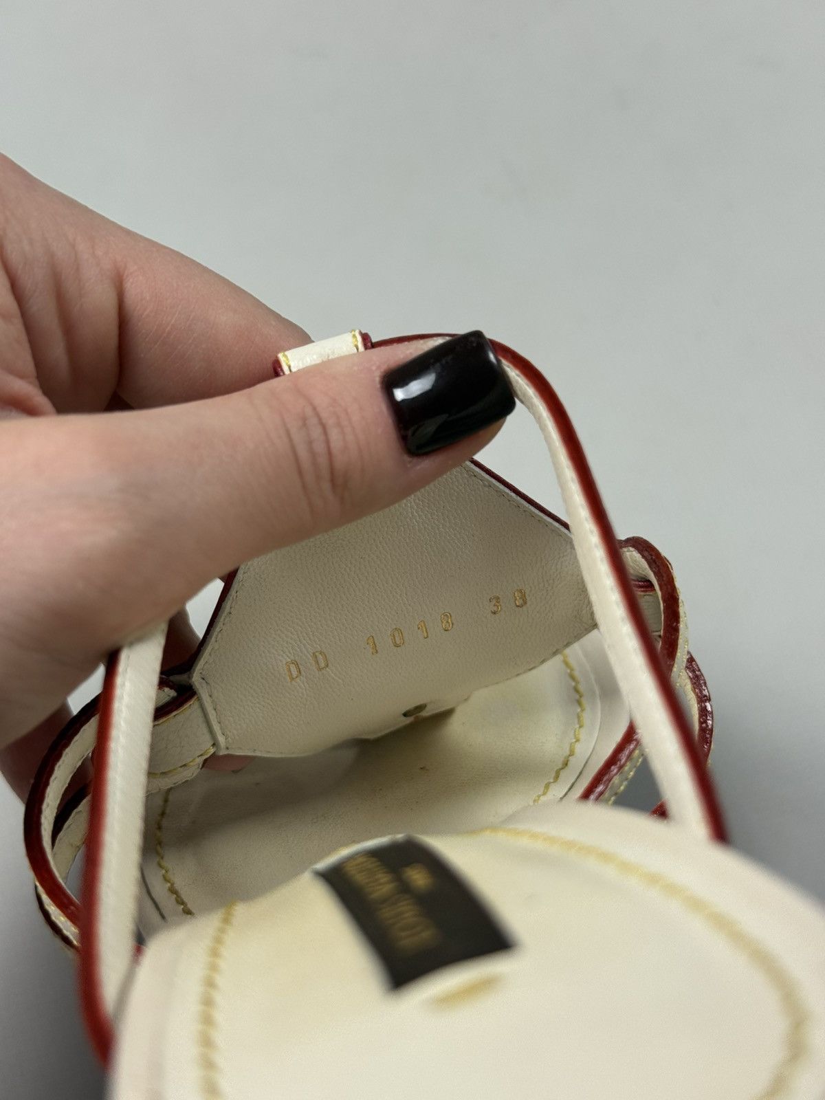 Louis Vuitton Louis Vuitton Cream Leather VTG Ankle Strap Heels Sandals Size US 8 / IT 38 - 19 Thumbnail