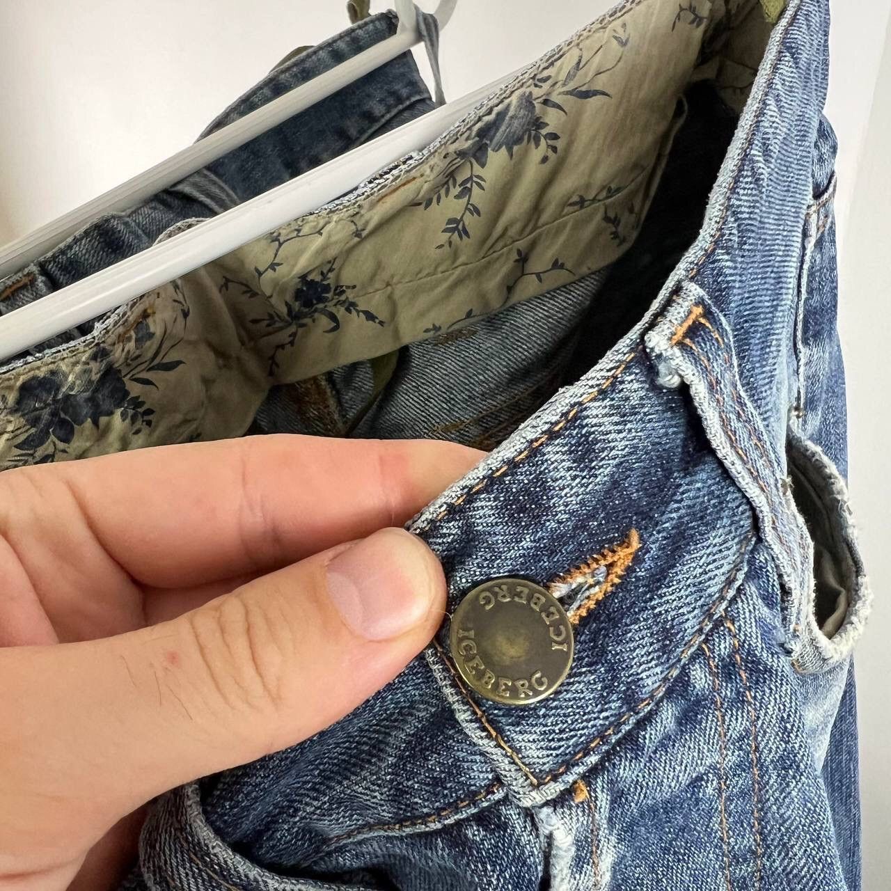 Iceberg Rare Vintage Iceberg Denim Pants Baggy Jeans Big Print Size US 32 / EU 48 - 10 Thumbnail