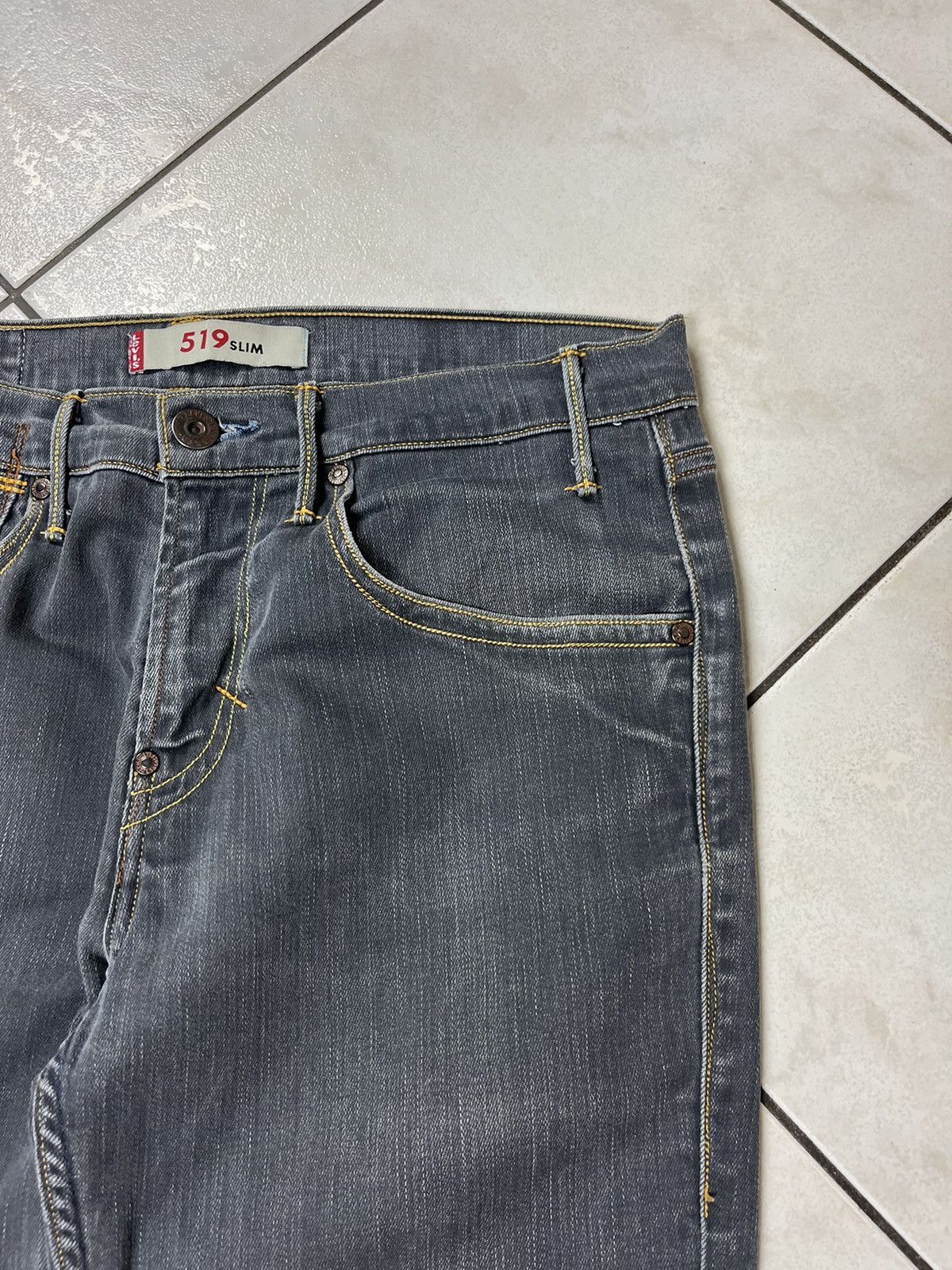 Levi's × Vintage Vintage Levi’s 519 slim denim y2k washed skinny jeans Size US 32 / EU 48 - 11 Thumbnail