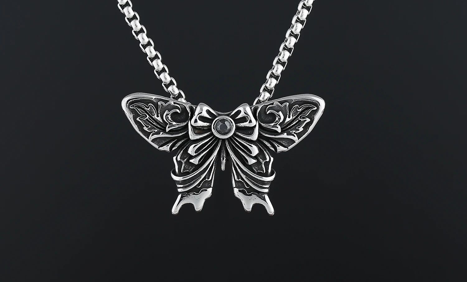 Jewelry Butterfly Pendant Necklace Size ONE SIZE - 2 Thumbnail