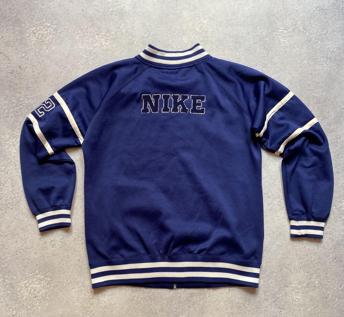 Vintage Vintage Nike Men’s Blue Zip Hoodie Size Medium Size US M / EU 48-50 / 2 - 4 Thumbnail