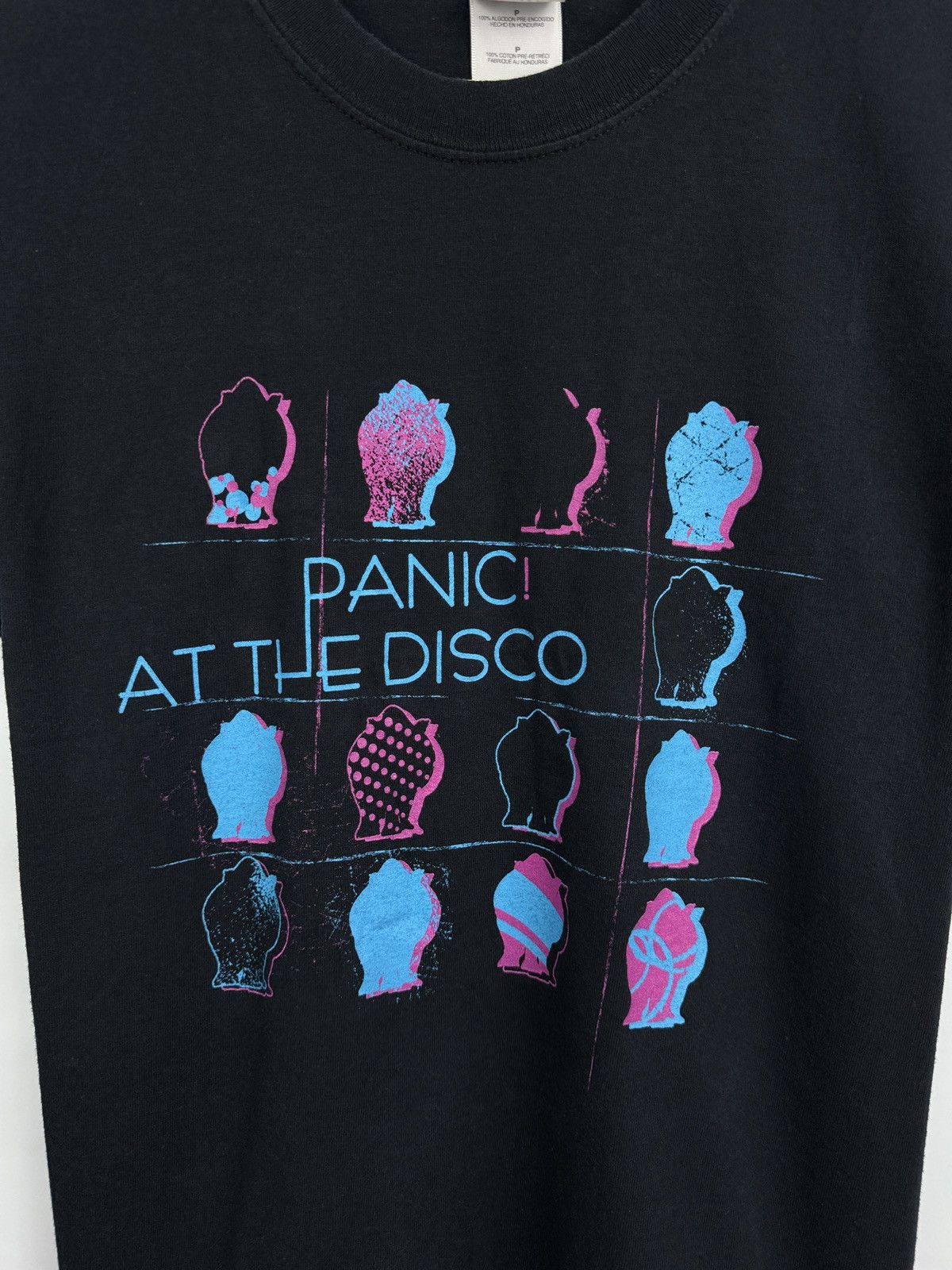 Gildan 🇺🇸 Vintage Y2K Panic At The Disco Band T-Shirt Retro Rare Size US S / EU 44-46 / 1 - 4 Thumbnail