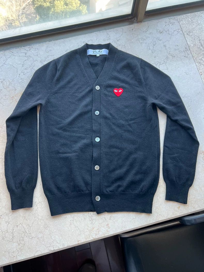 Comme des Garcons Comme Des Garcons Cardigan with red heart Size M / US 6-8 / IT 42-44 - 1 Thumbnail