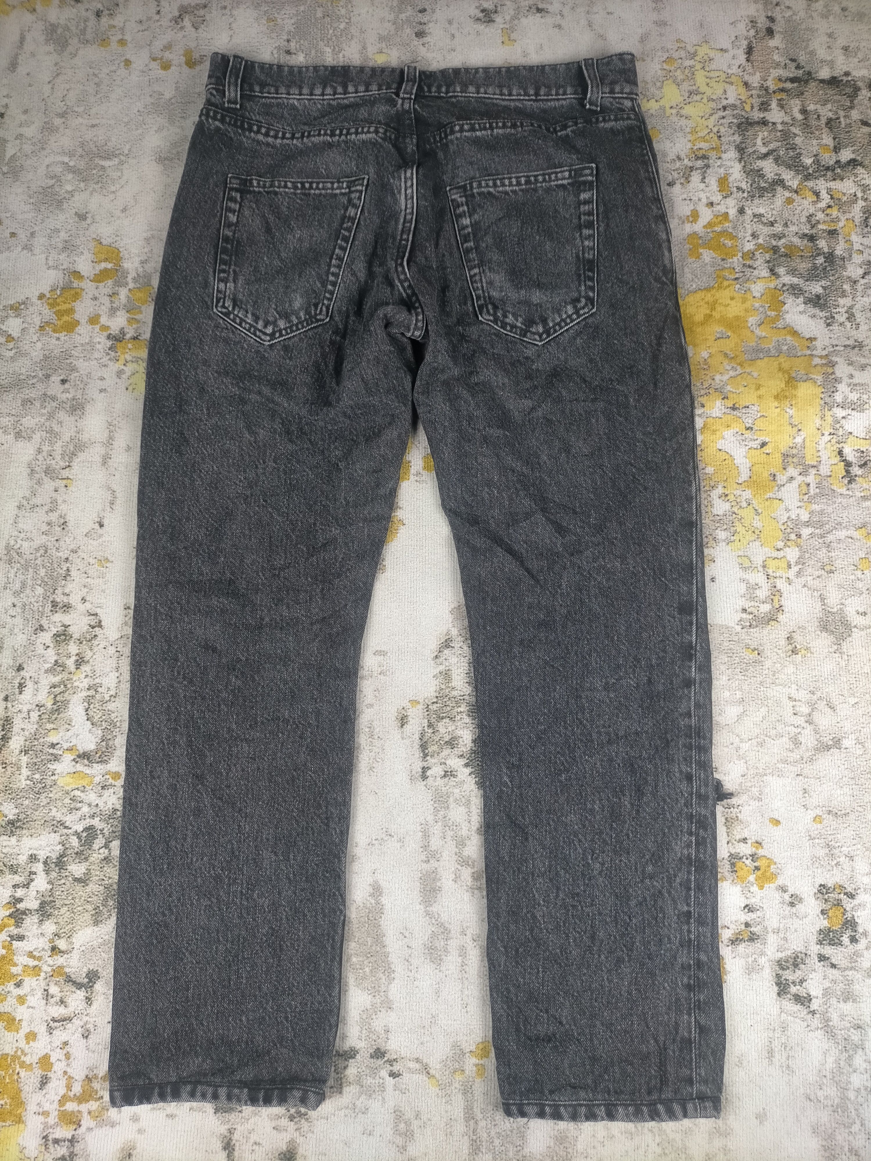 Hedi Slimane Saint Laurent Paris D02 Knee Ripped Jeans Size US 28 / EU 44 - 2 Thumbnail