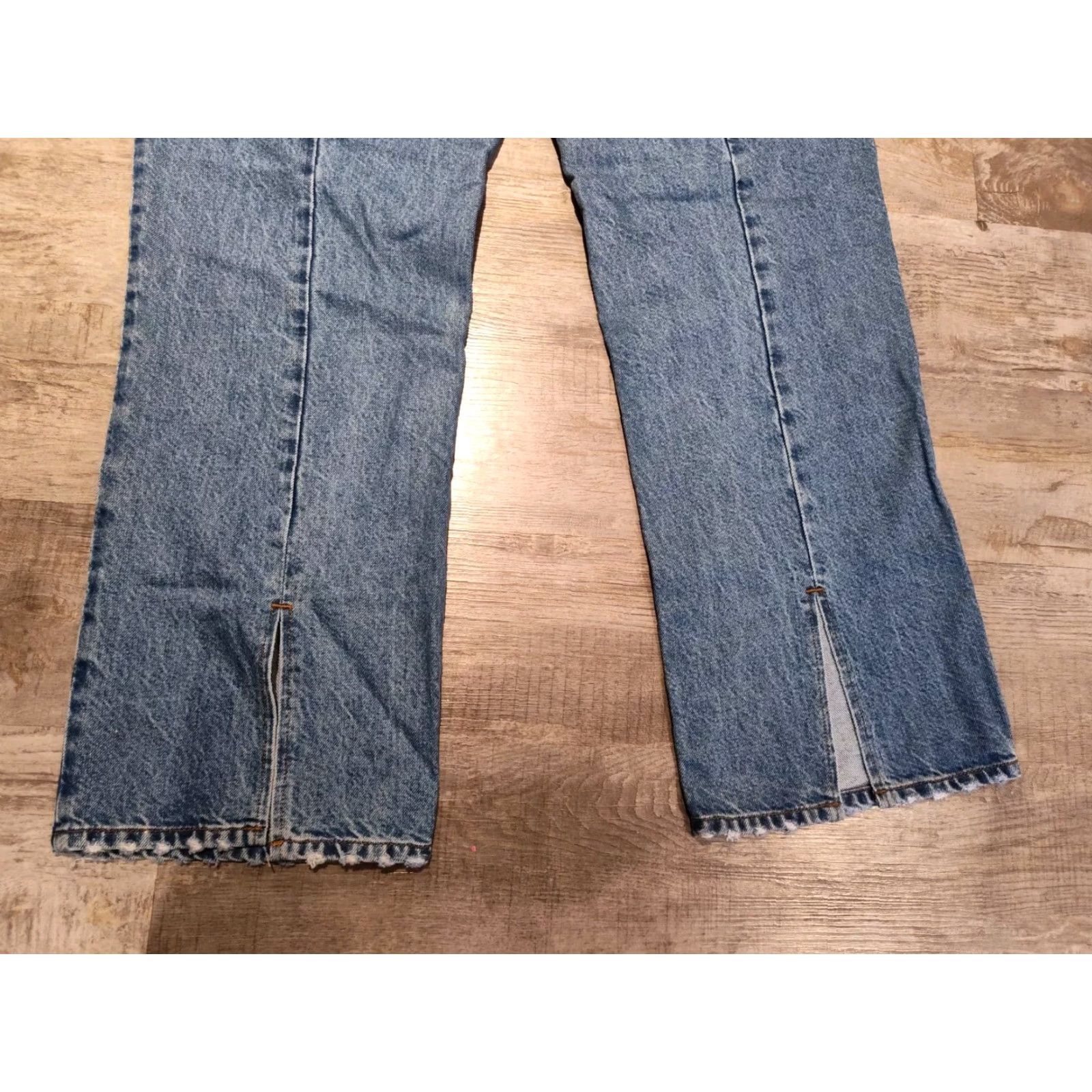 Good American Good American High Rise 90s Split Back Hem Jeans Size 12 Indigo Blue Womens Size 34" / US 12 / IT 48 - 2 Thumbnail