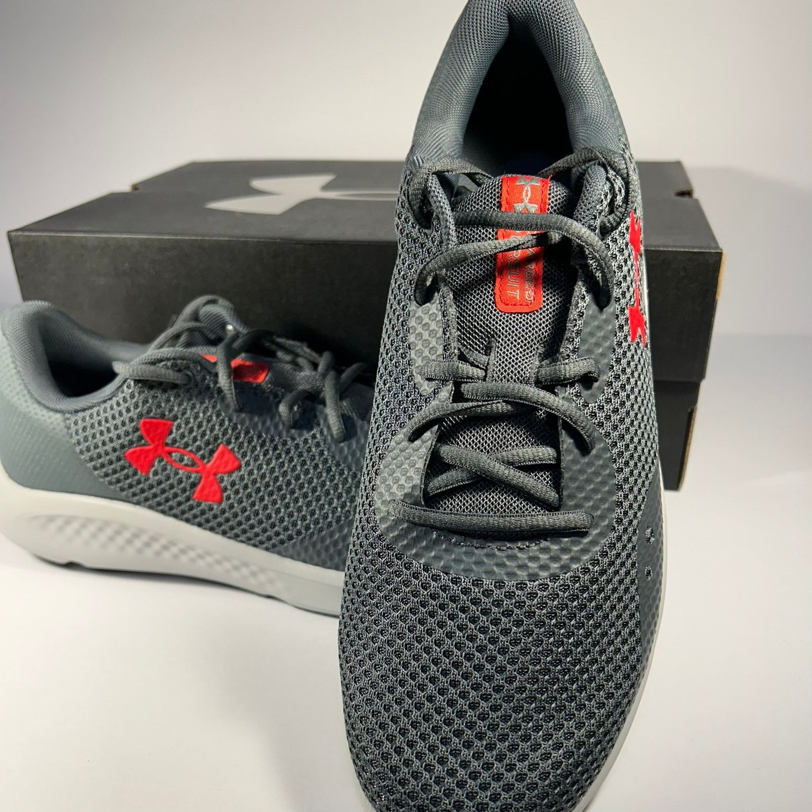 Under Armour Under Armour Charged Pursuit 3 Size 11 Gray/Red 3024878-108 Size US 11 / EU 44 - 3 Thumbnail