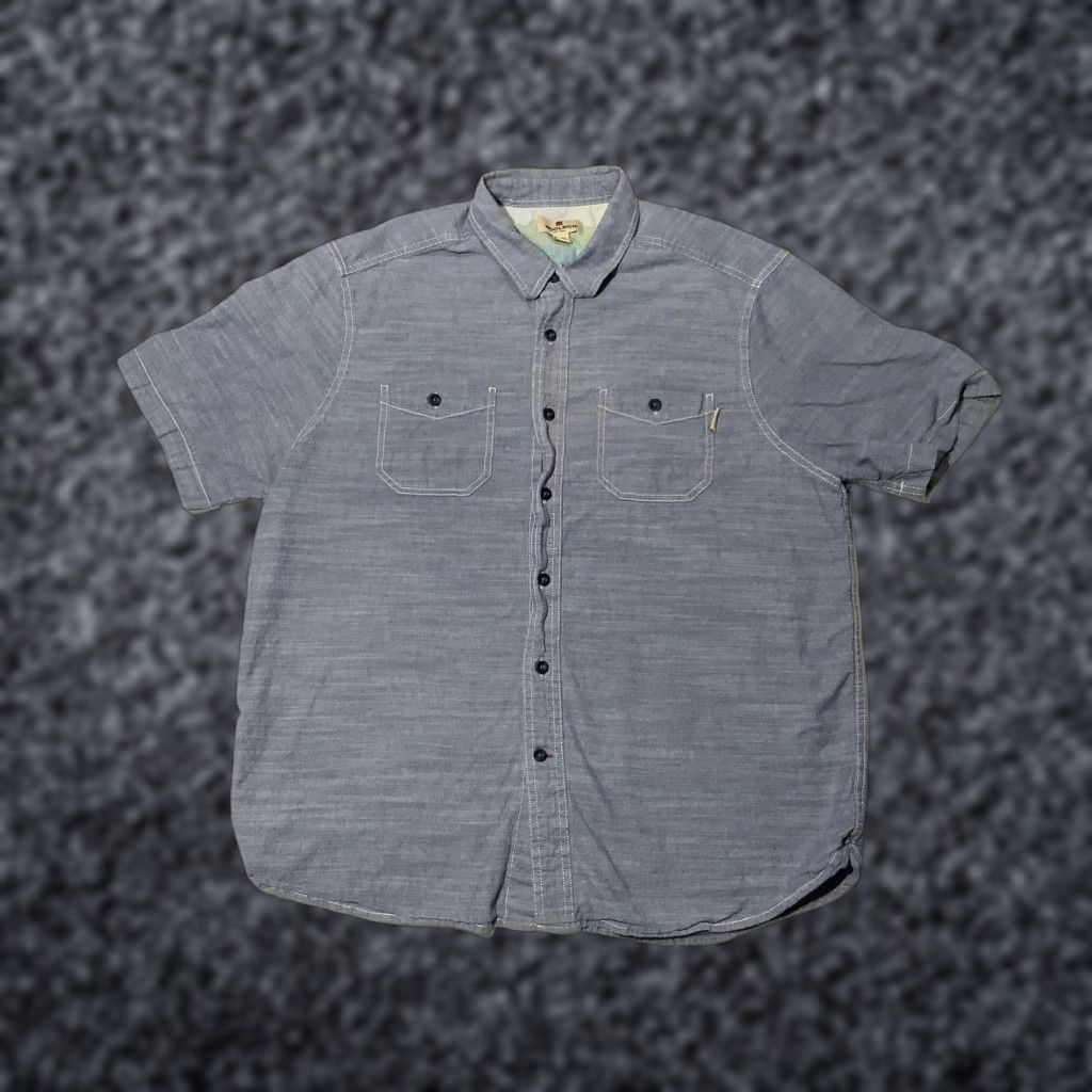 Vintage Woolrich Shirt Mens XL Blue Short Sleeve Button Front Chambray Cotton Size US XL / EU 56 / 4 - 1 Thumbnail